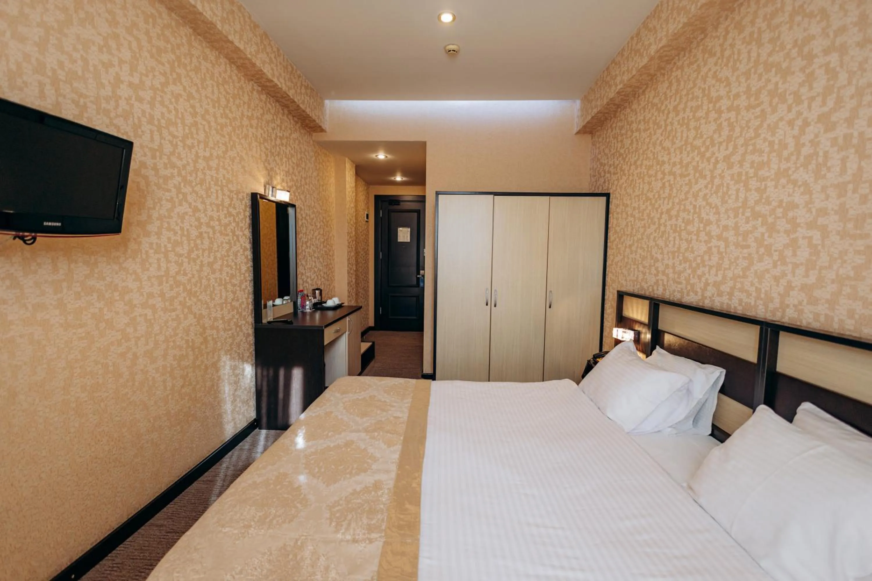 Bed in Days Hotel By Wyndham Baku