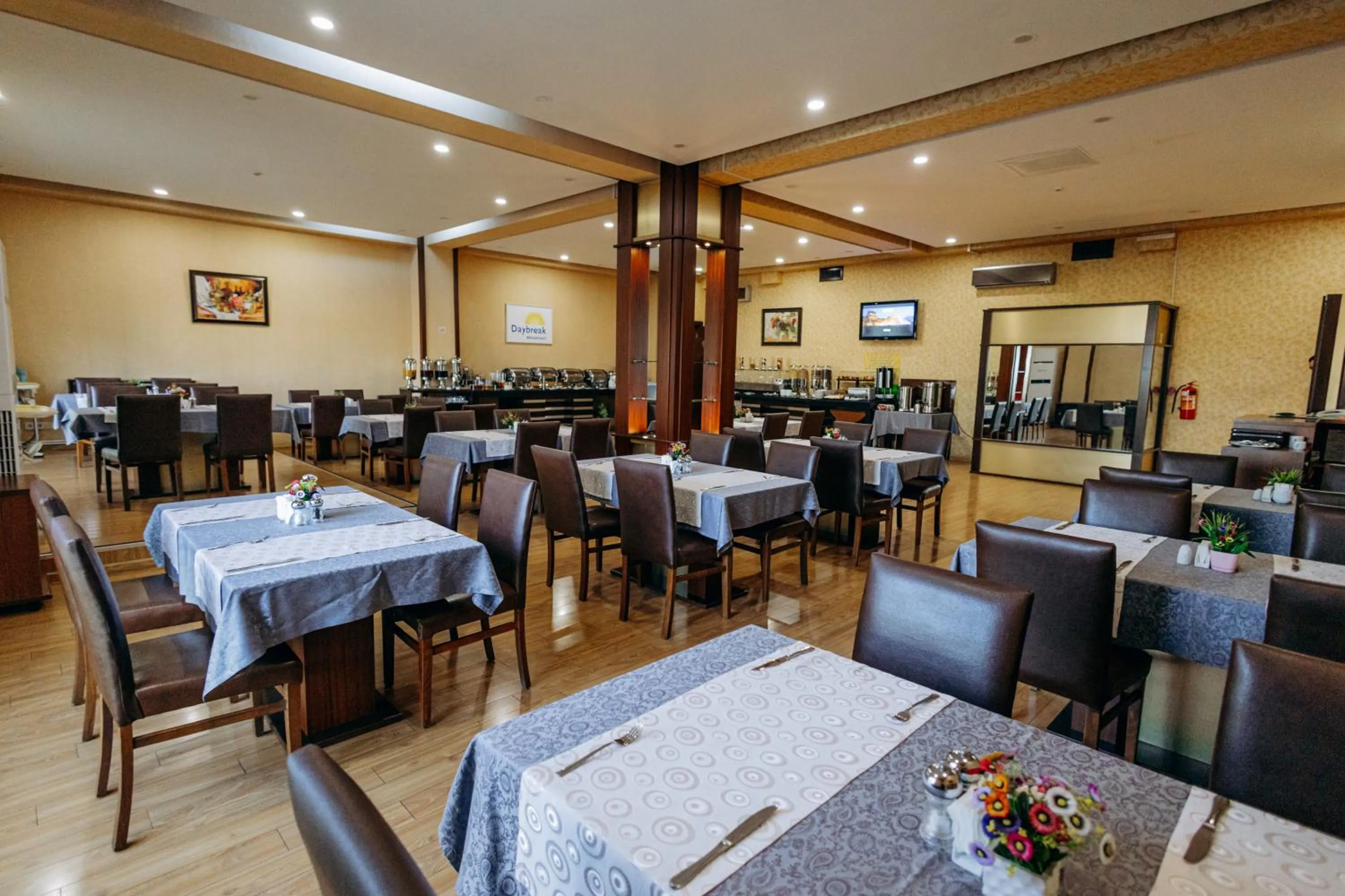 Banquet/Function facilities in Days Hotel By Wyndham Baku