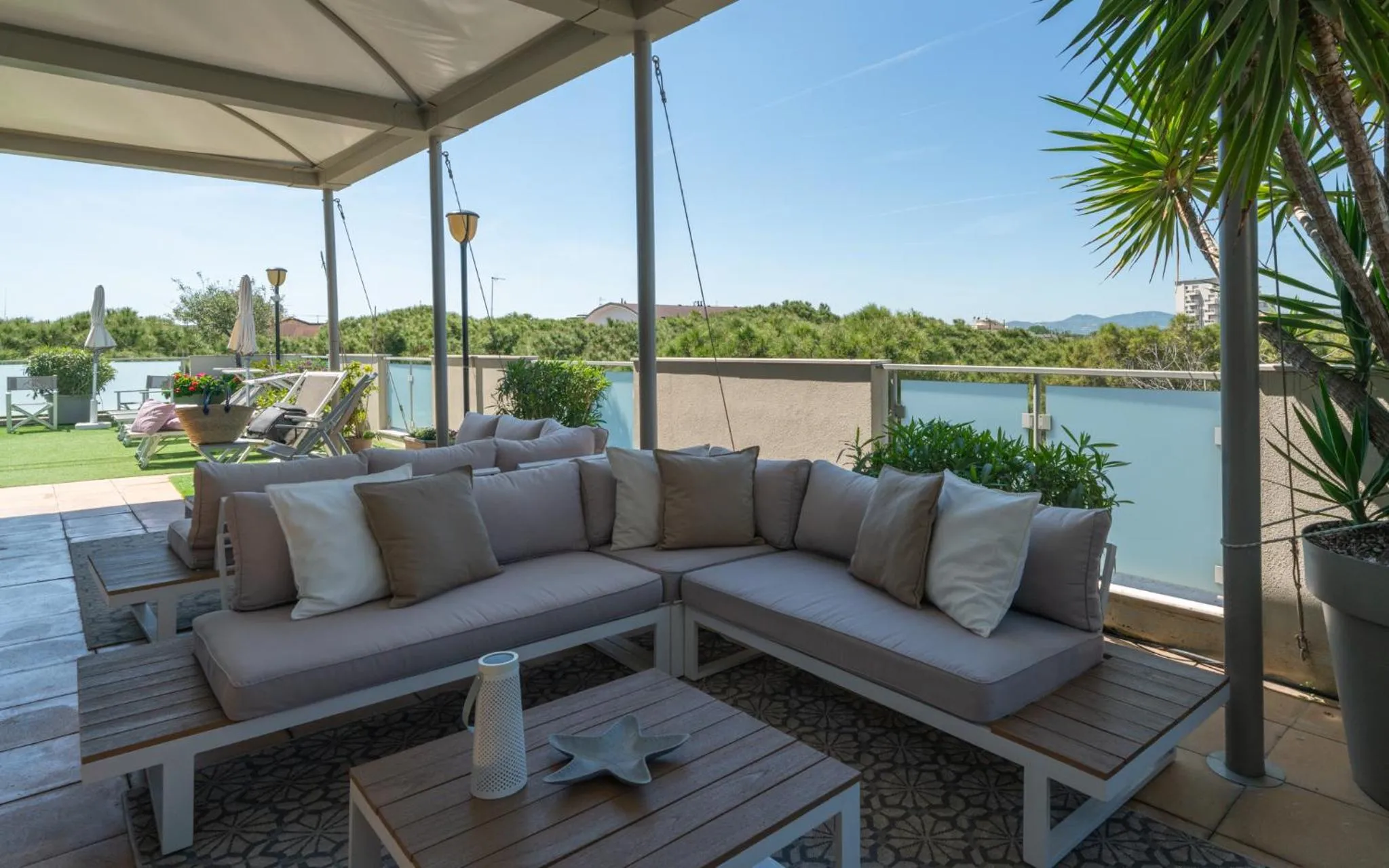 Balcony/Terrace in Residence Capitol