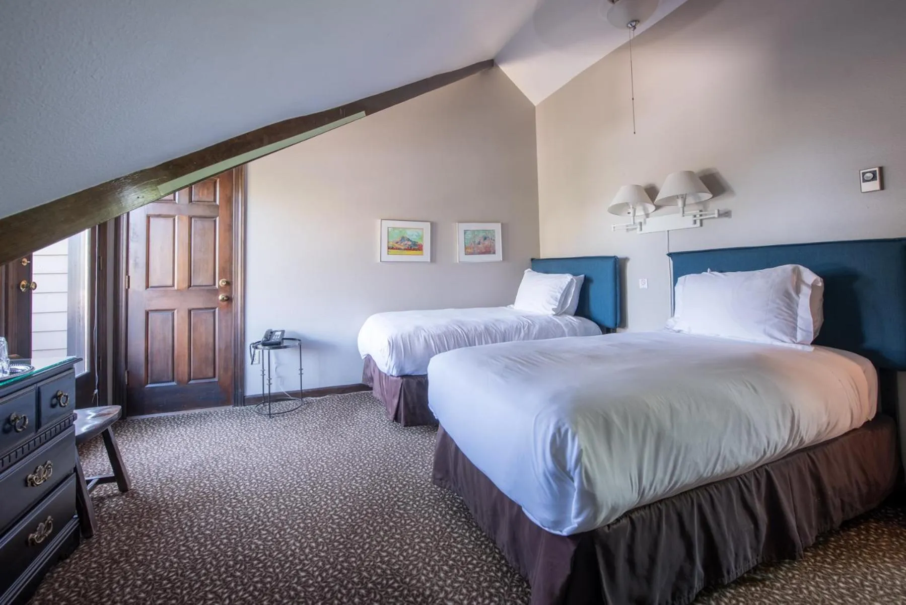 Bedroom, Bed in Elk Mountain Lodge