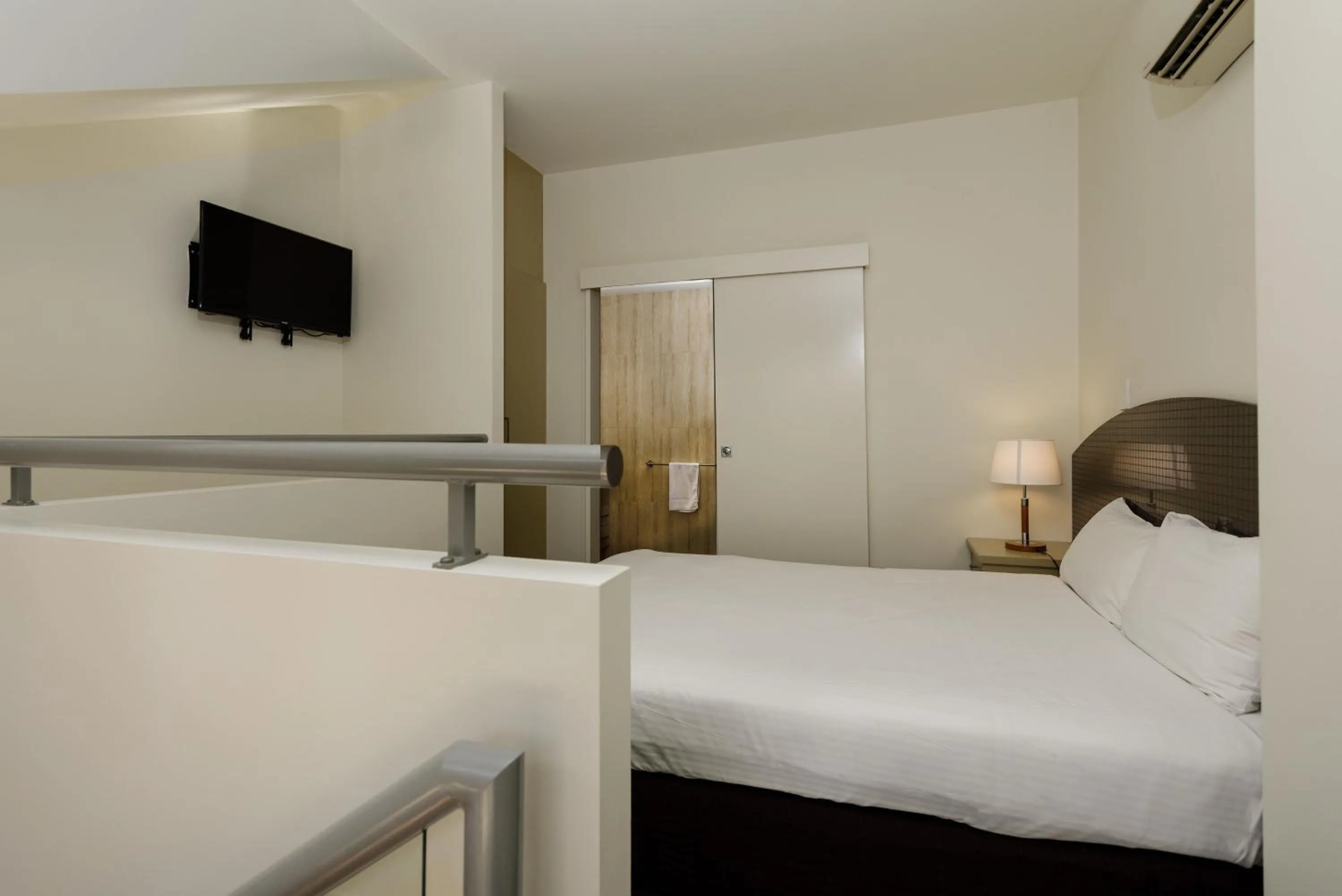 Bed in The Waterloo Bay Hotel