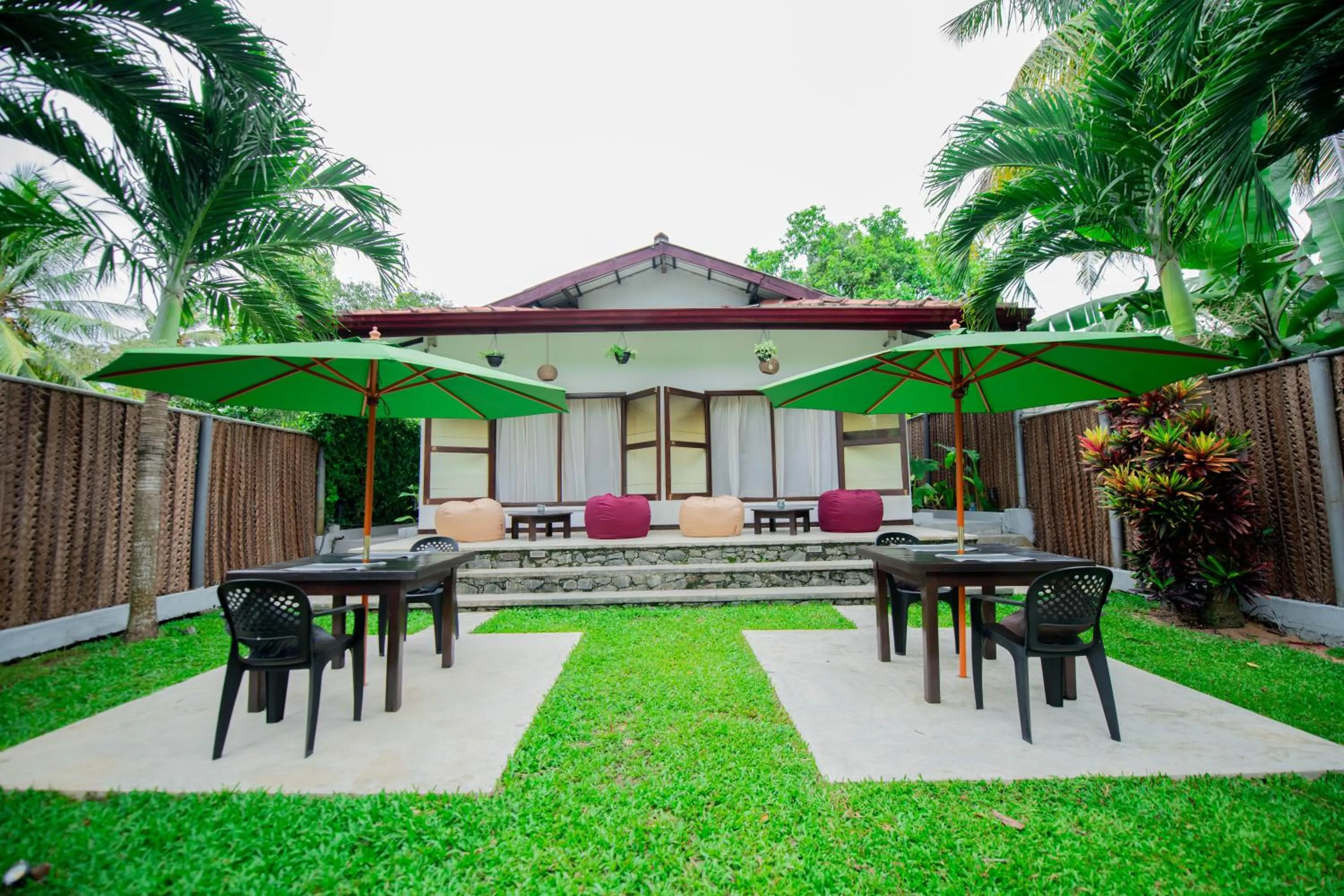 Garden in Luaya Beach