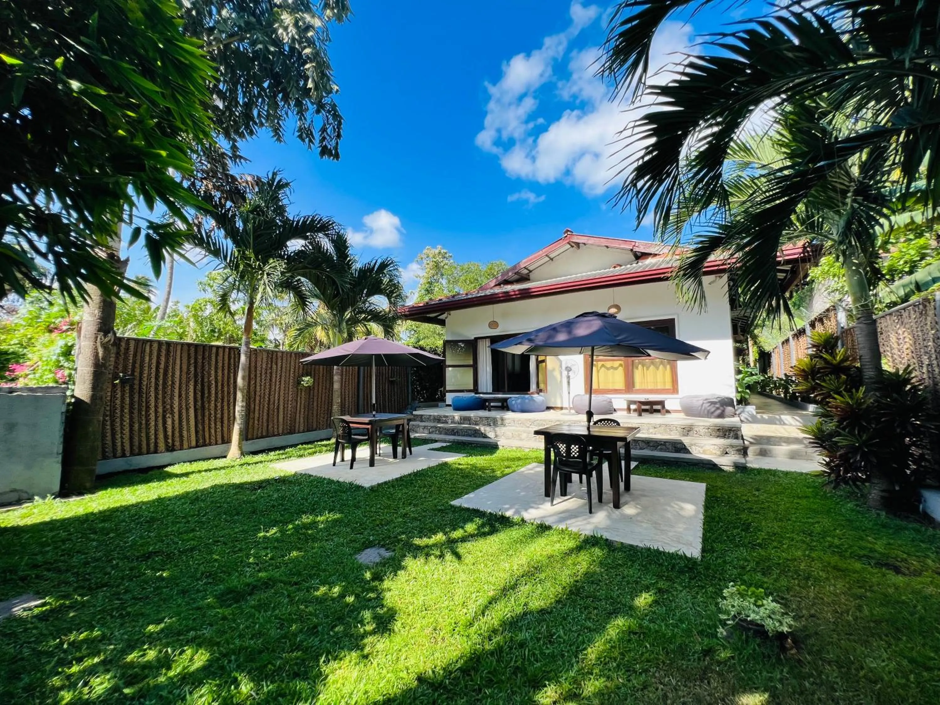 Property Building in Luaya Beach