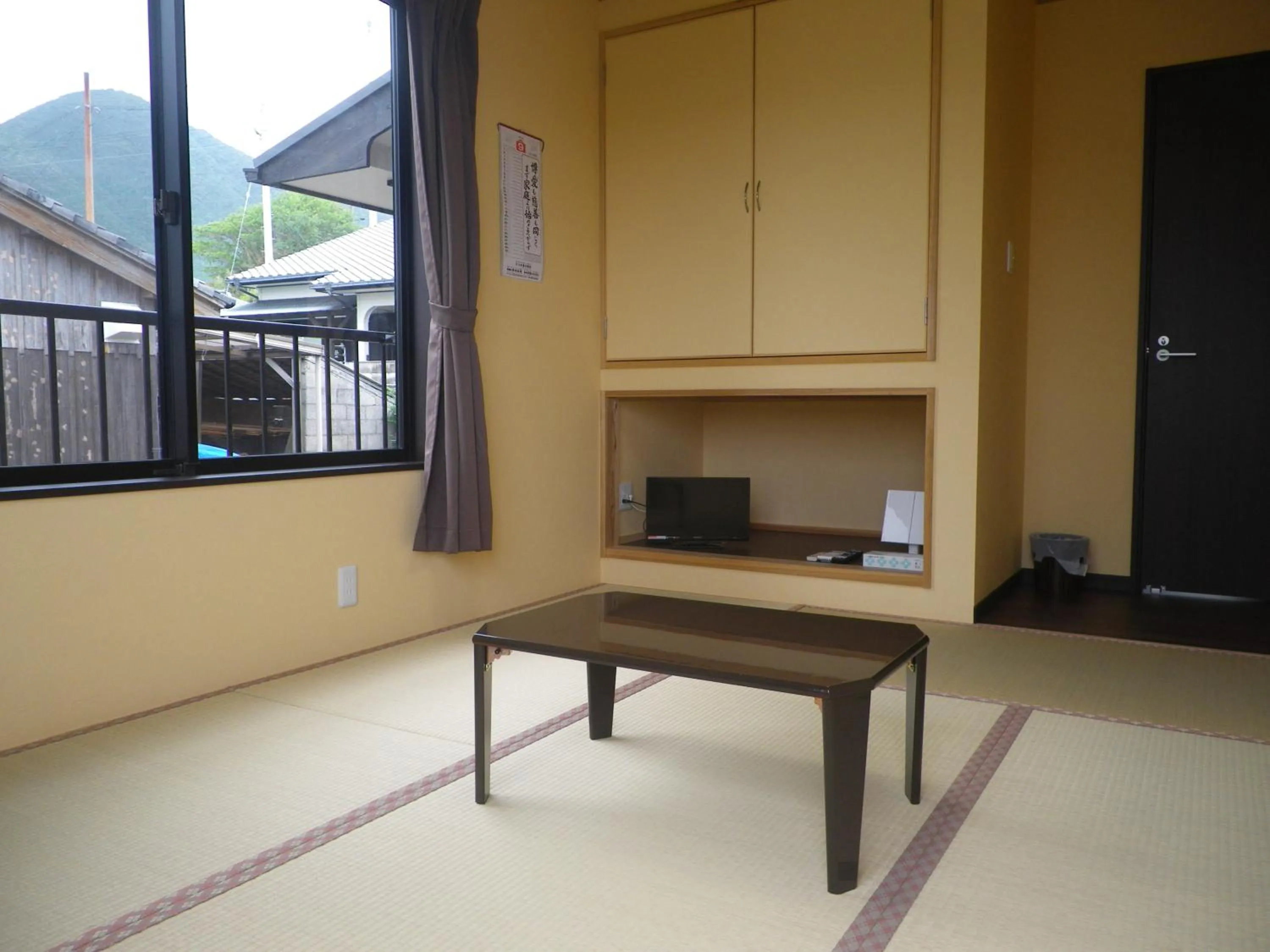 Photo of the whole room in Minshuku Iwakawa