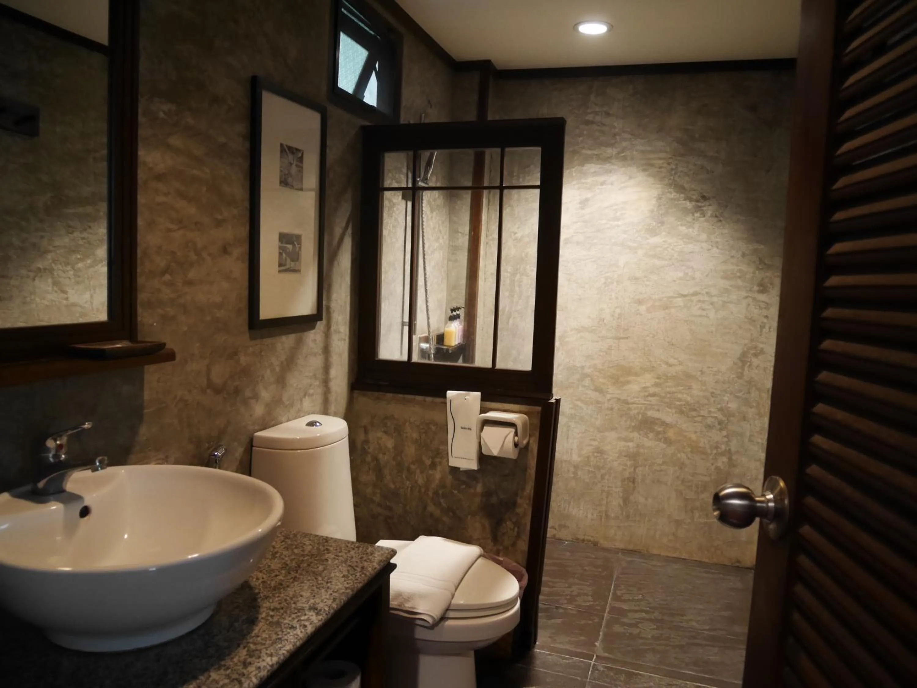 PingPhuPlace Smart Check-in