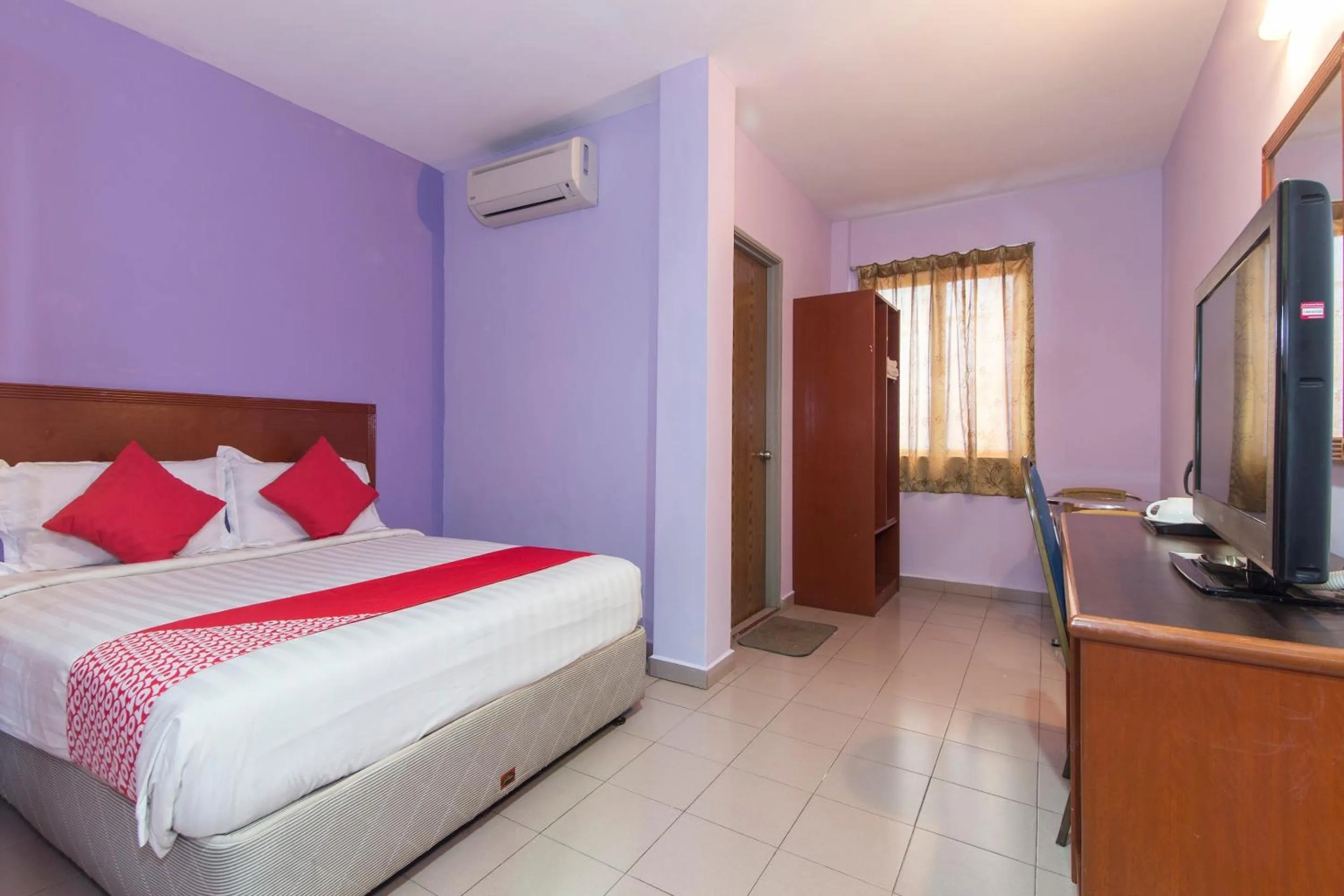Bedroom, Bed in Super OYO 484 Comfort Hotel Kapar
