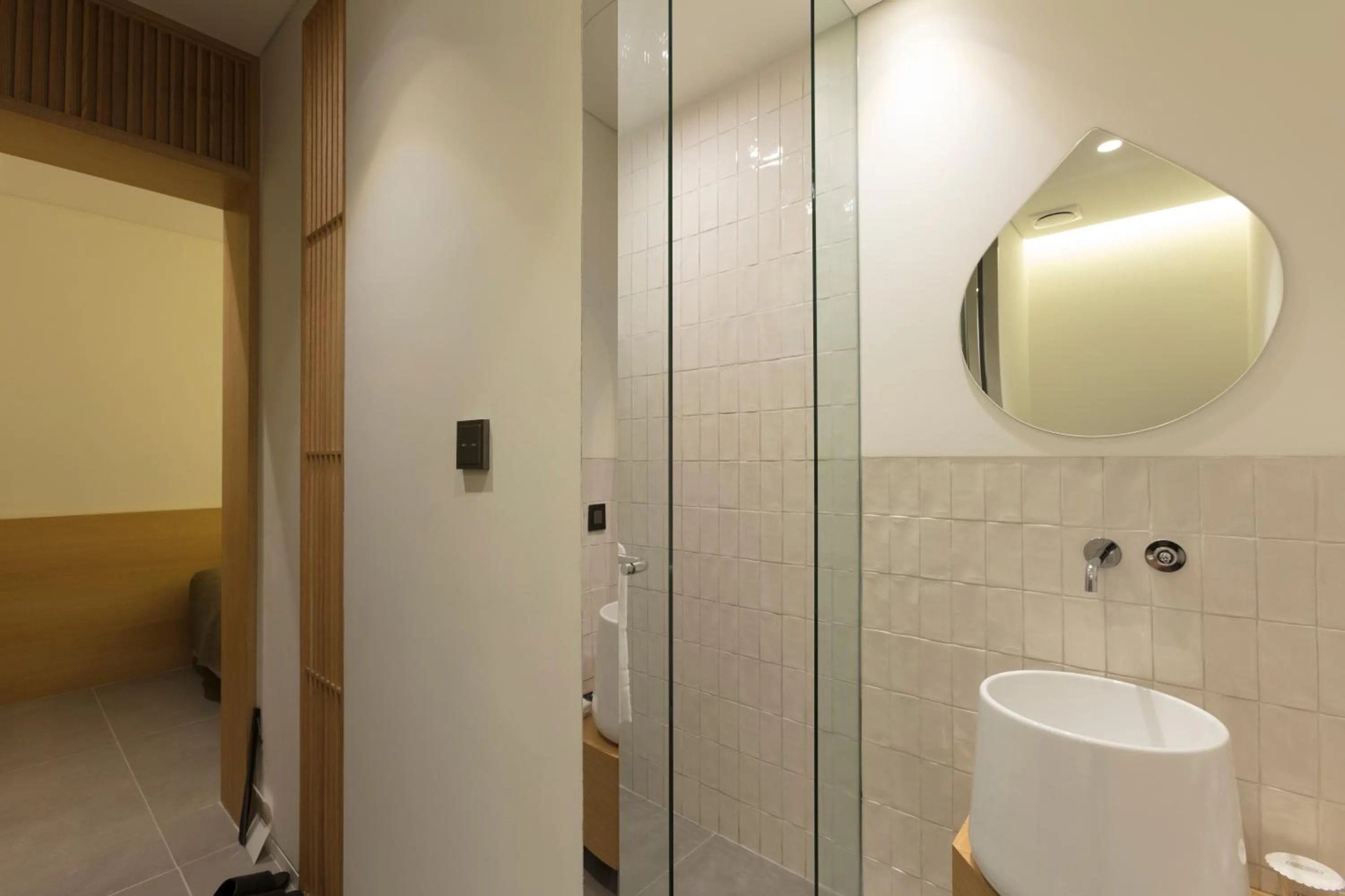 Toilet in Hotel Lemong