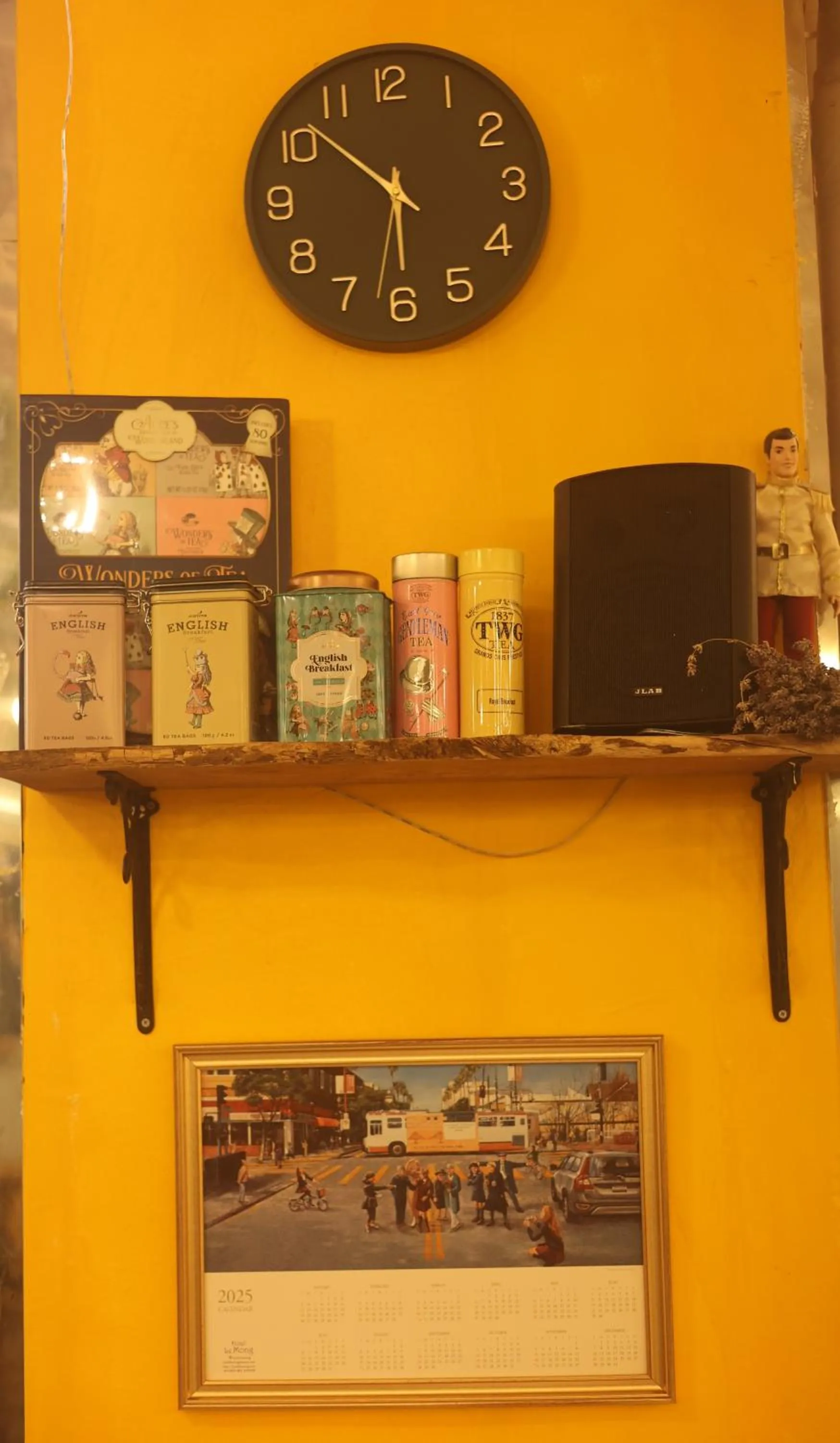 Breakfast in Hotel Lemong