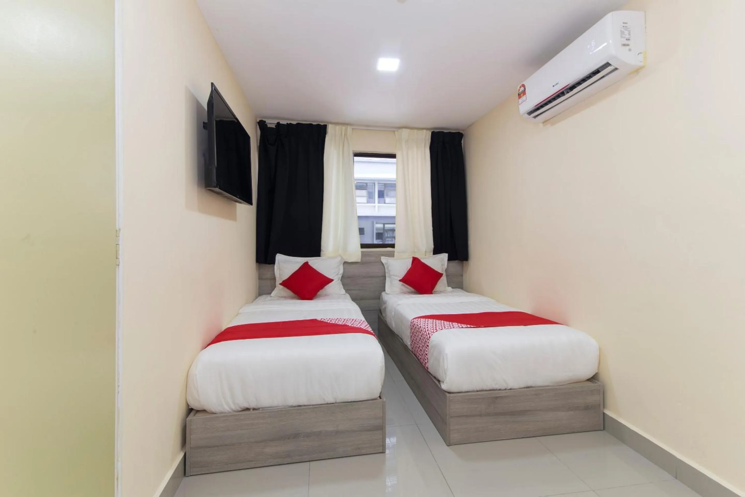 Bedroom, Bed in Hotel O Kl Centre Point