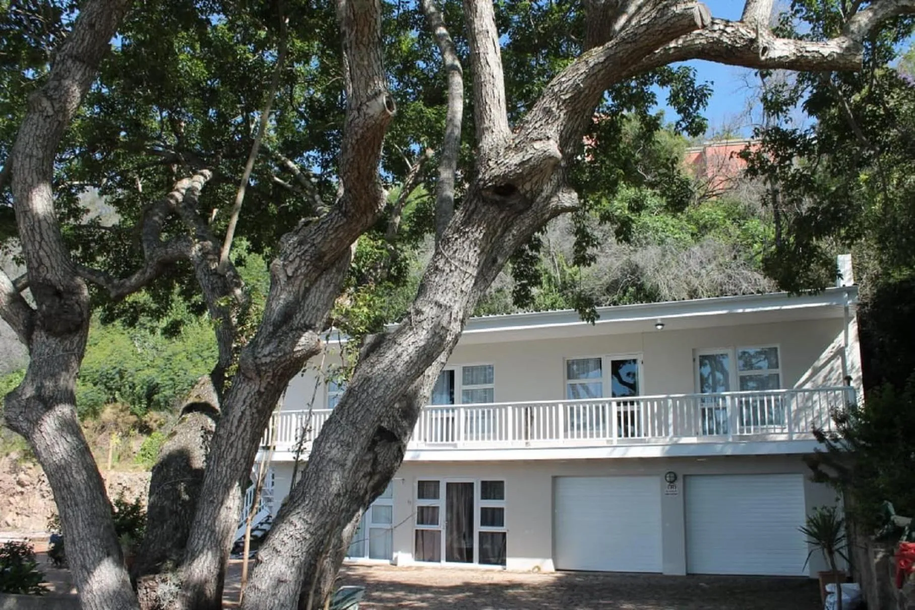 Property building in Phoenix Lodge and Waterside Accommodation