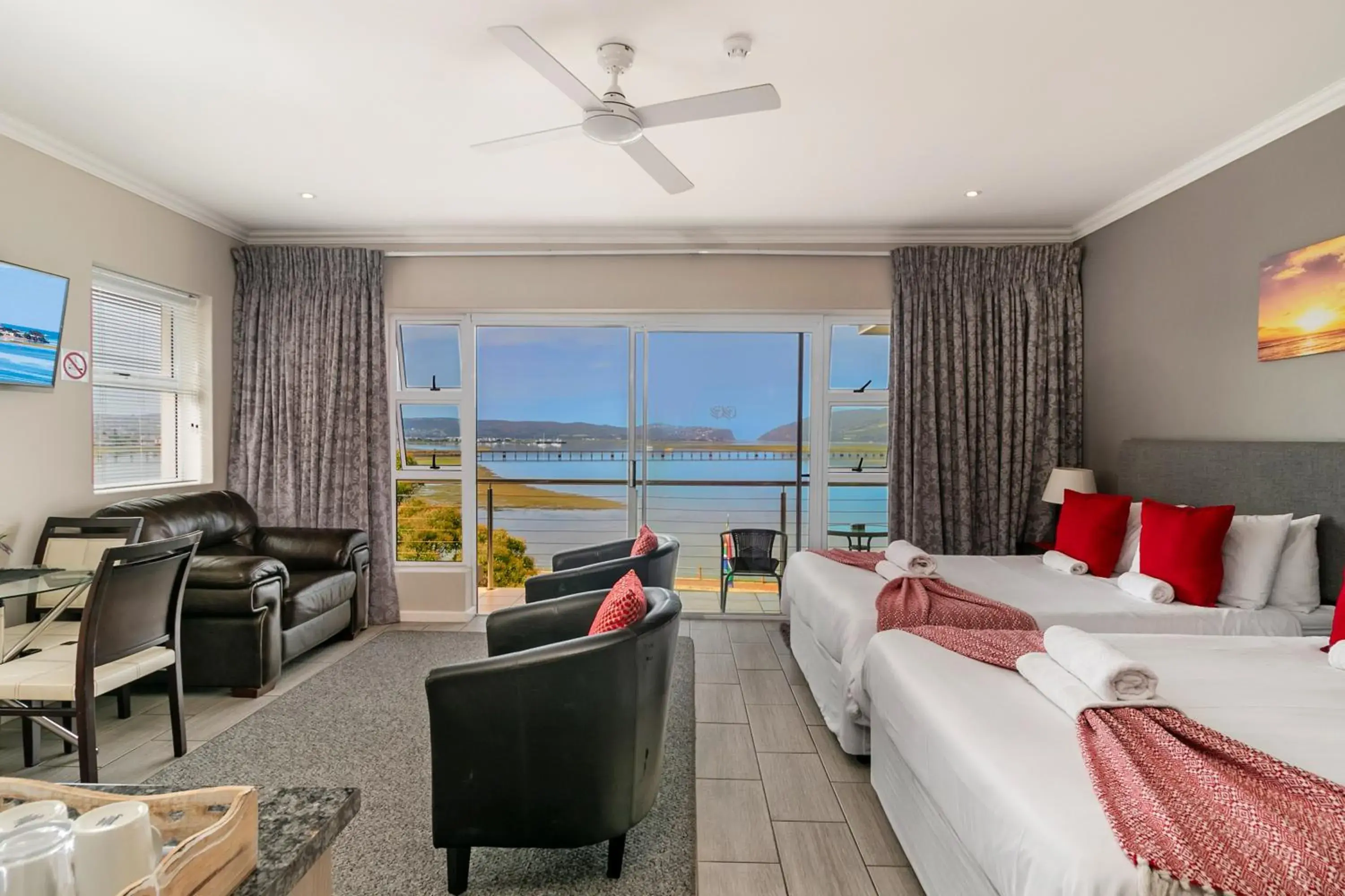 Family Room - single occupancy in Phoenix Lodge and Waterside Accommodation Family Room - single occupancy in Phoenix Lodge and Waterside Accommodation