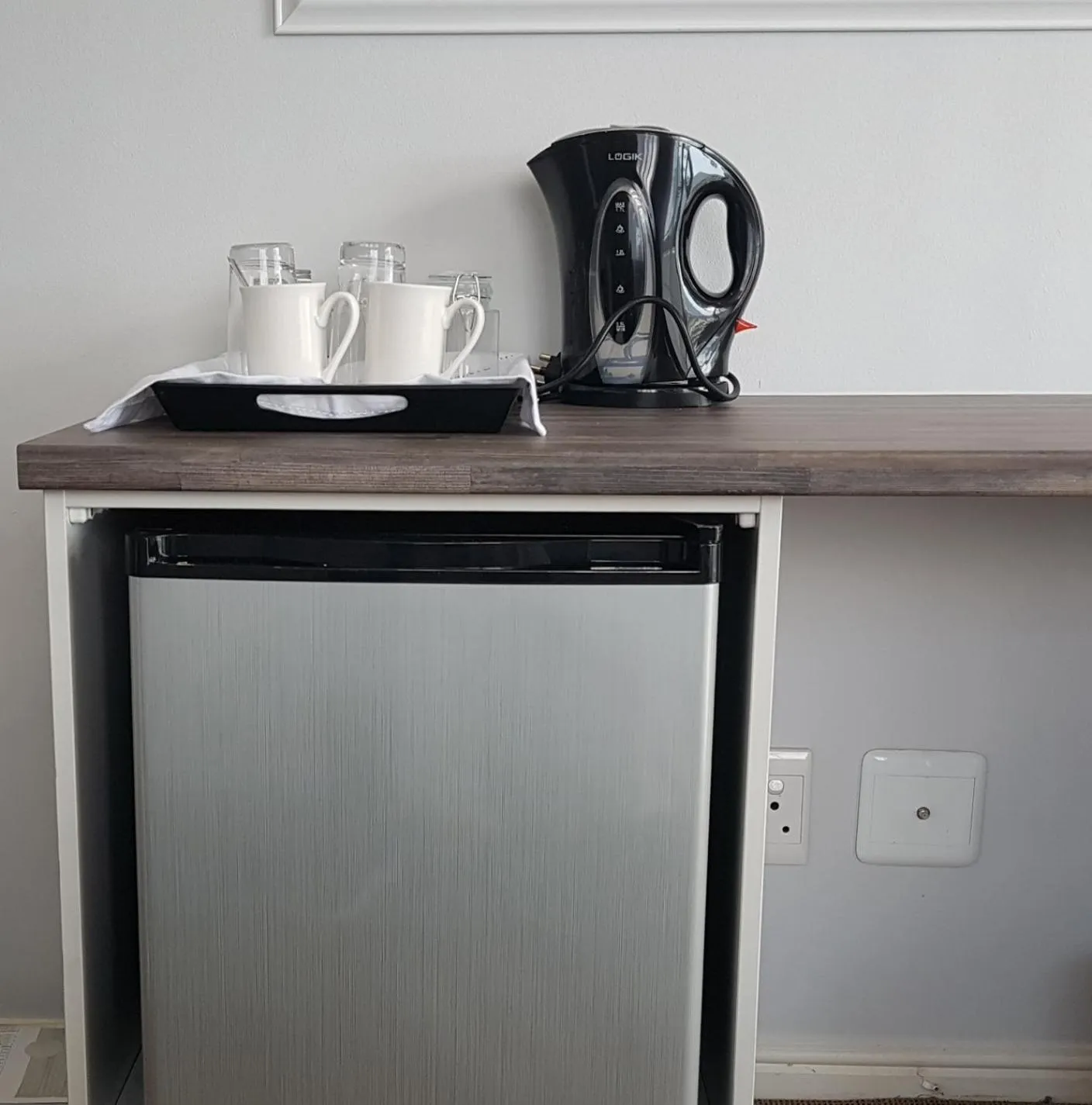 Kitchen or kitchenette in Phoenix Lodge and Waterside Accommodation