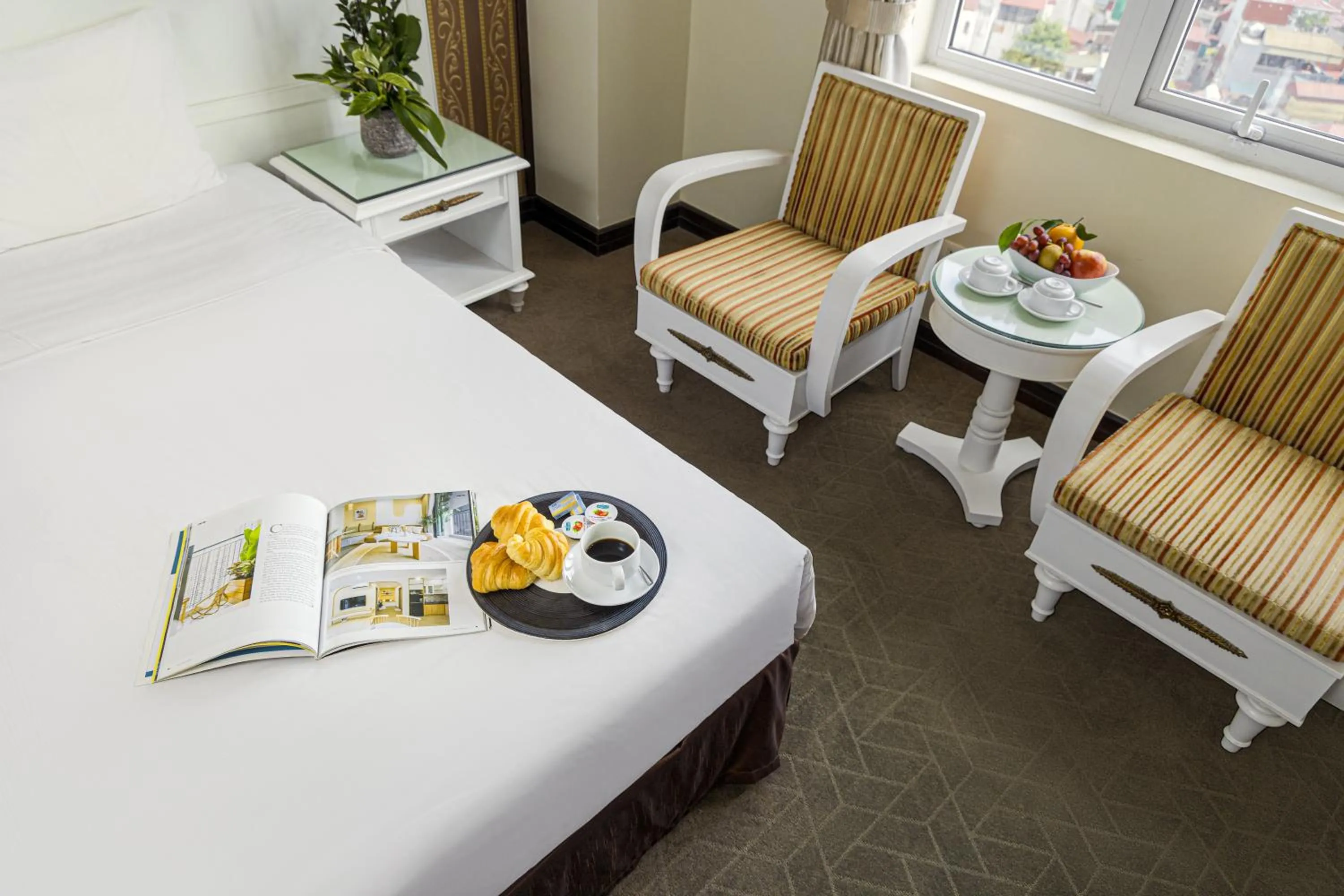 Bedroom, Bed in Chalcedony Grand Hotel