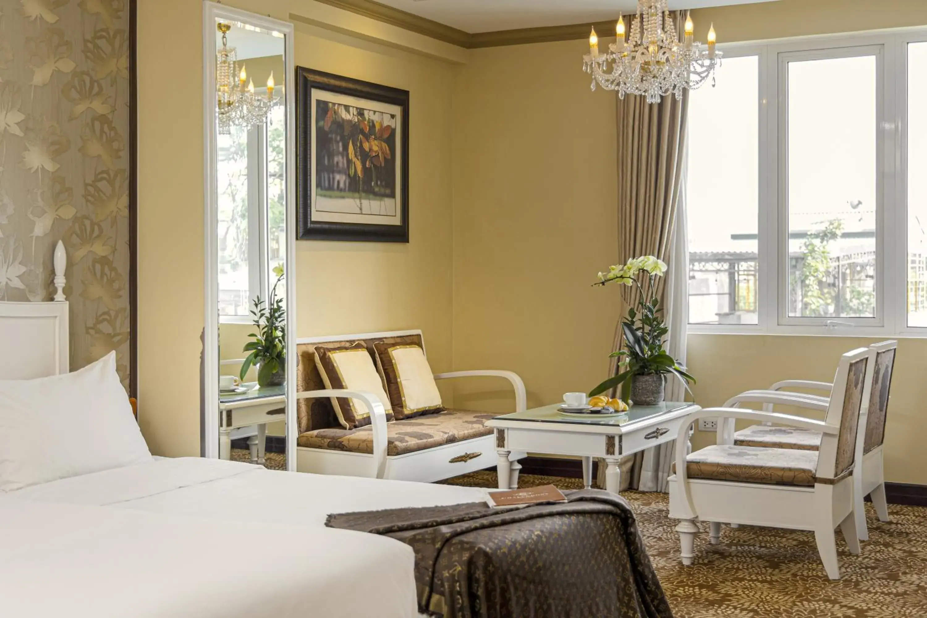 Chalcedony Grand Hotel Chalcedony Grand Hotel