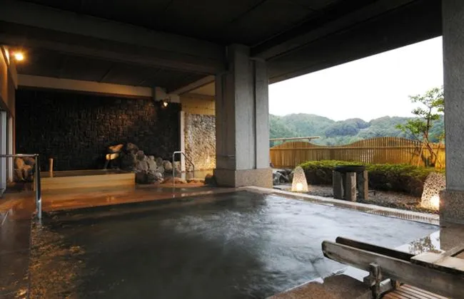 Hot Spring Bath in Izu-Nagaoka Hotel Tenbo