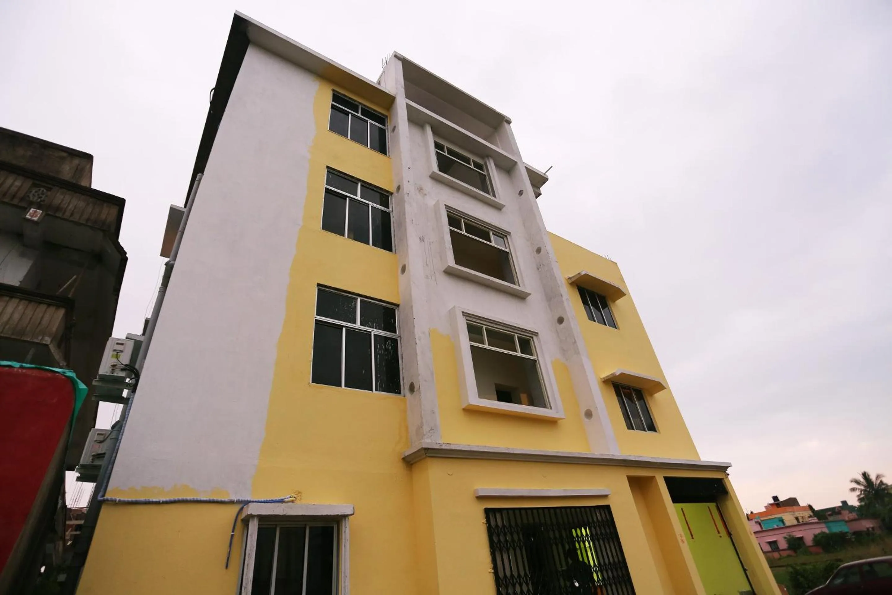 Facade/entrance in Hotel O Moonlight