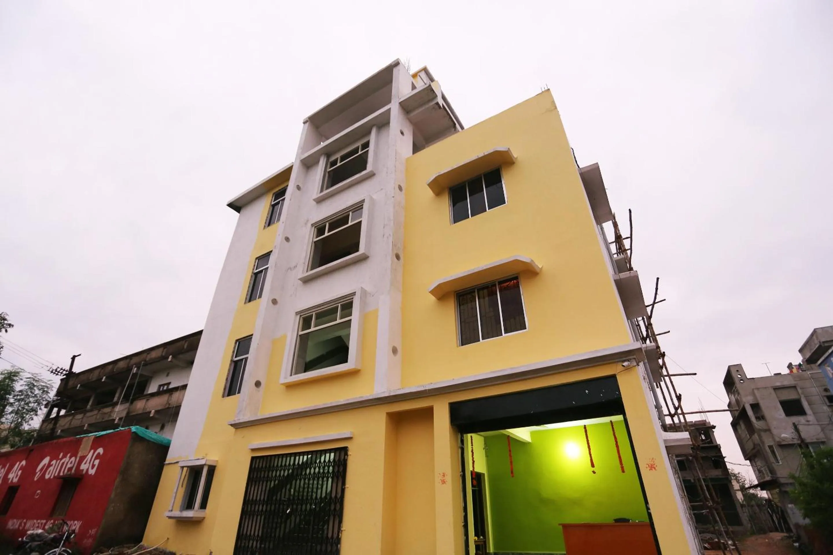 Facade/entrance in Hotel O Moonlight