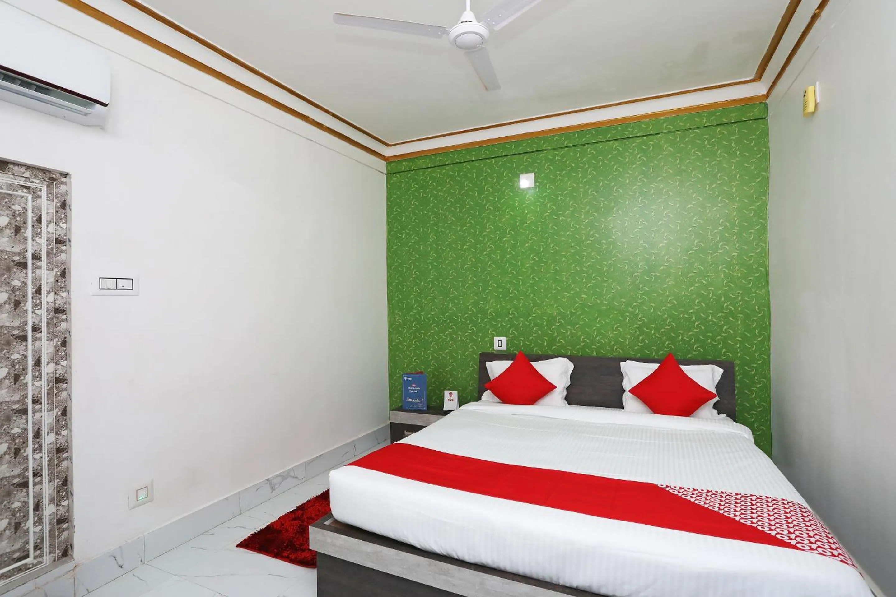 Bedroom, Bed in Hotel O Aradhya Residency