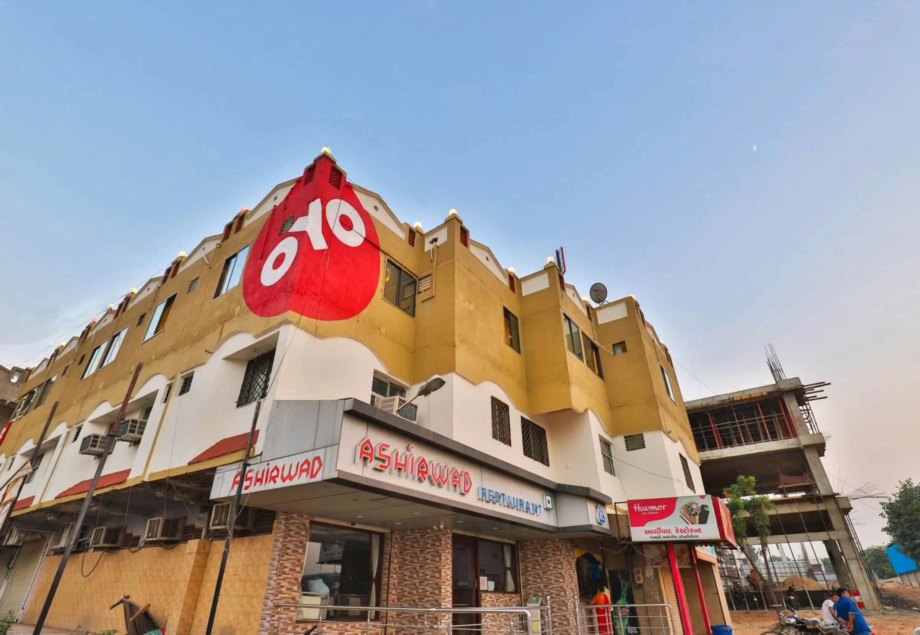Facade/entrance in Hotel O Silver Palace
