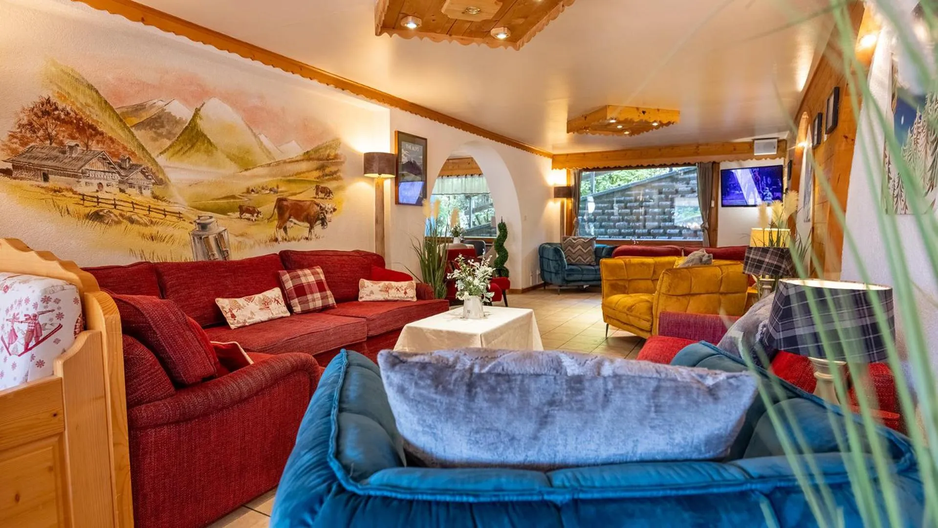 Lounge or bar in L'Hermine Blanche