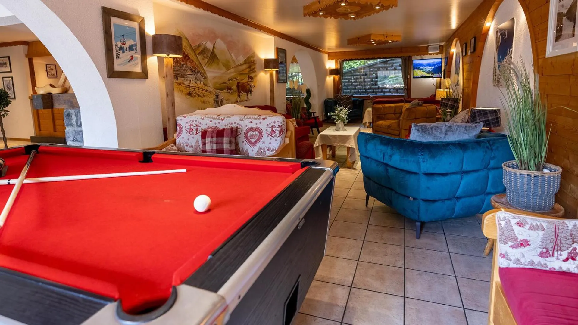 Game Room in L'Hermine Blanche