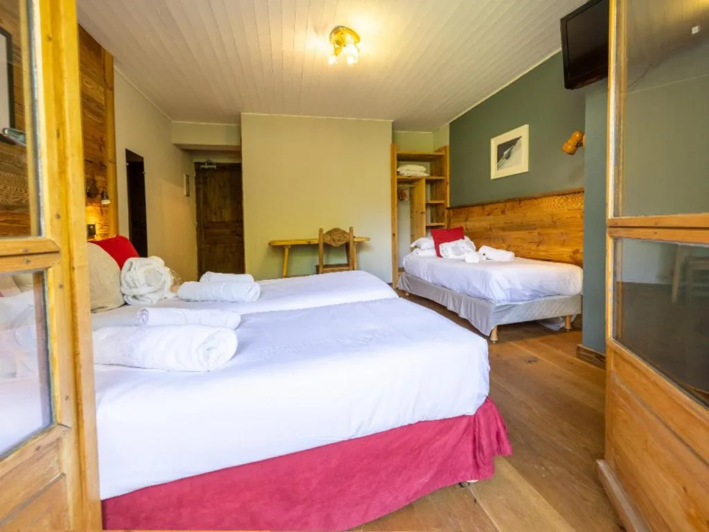 Bed in L'Hermine Blanche