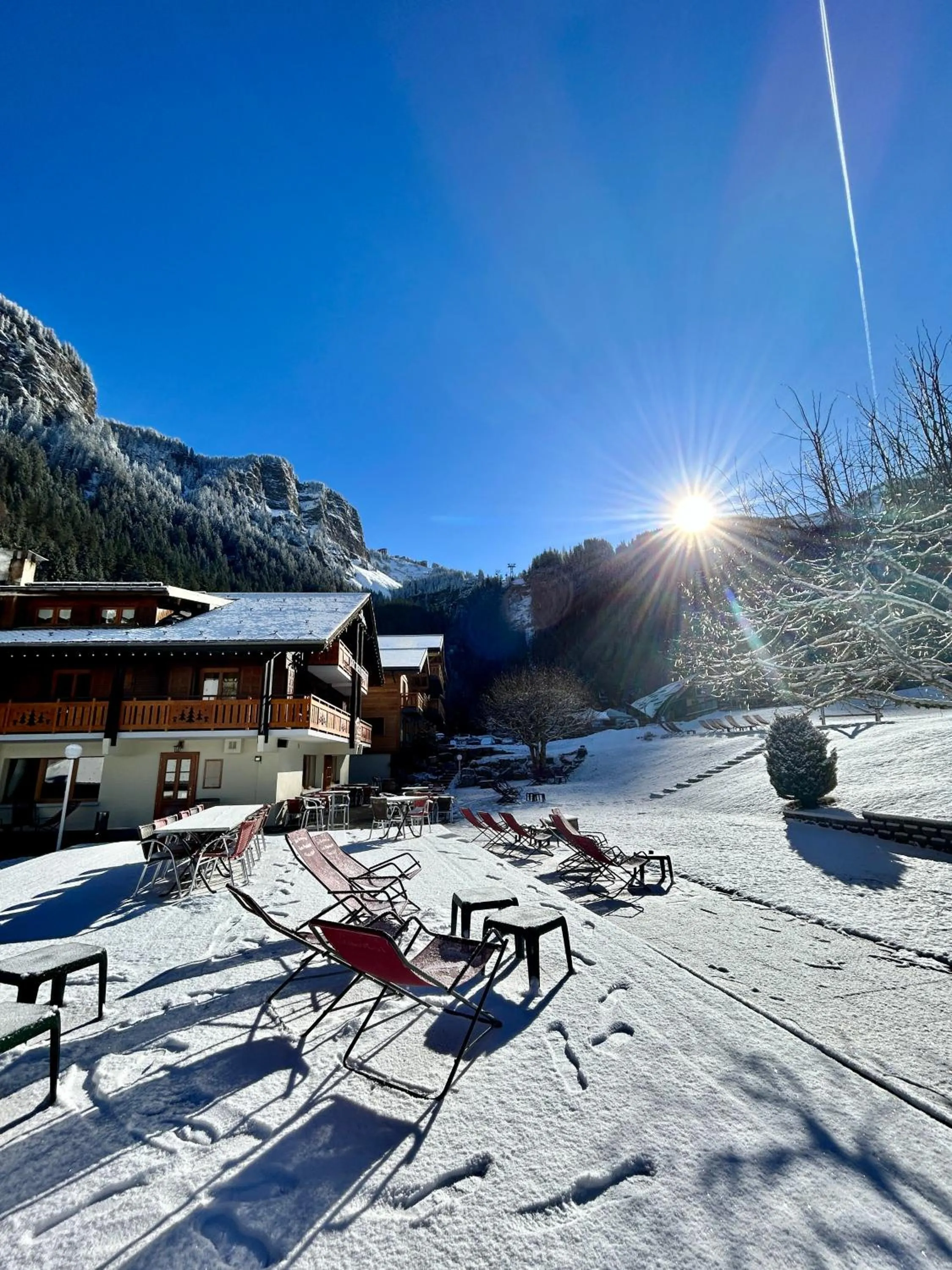 Natural landscape in Hameau des Prodains - Hôtel
