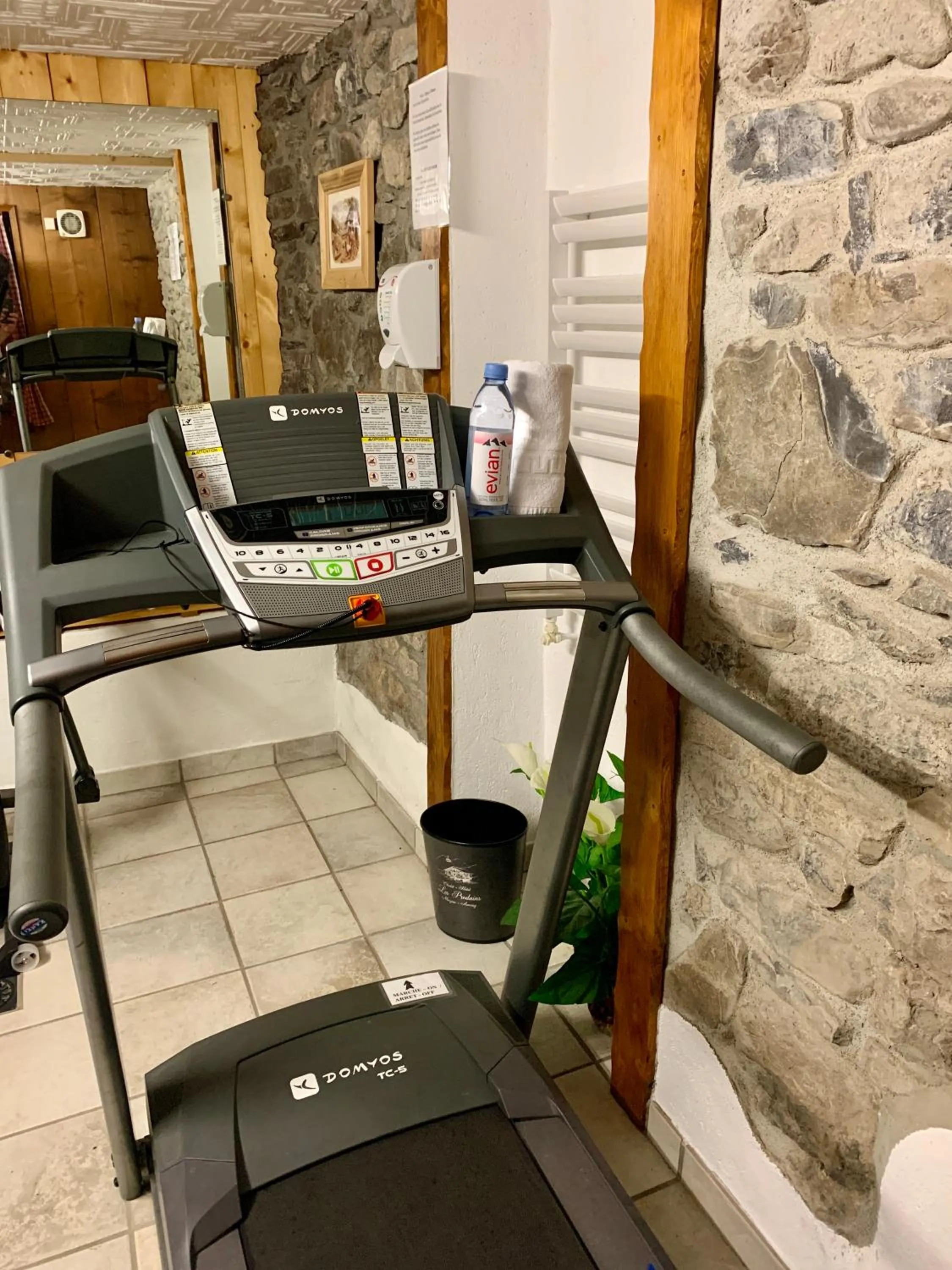 Fitness centre/facilities in Hameau des Prodains - Hôtel