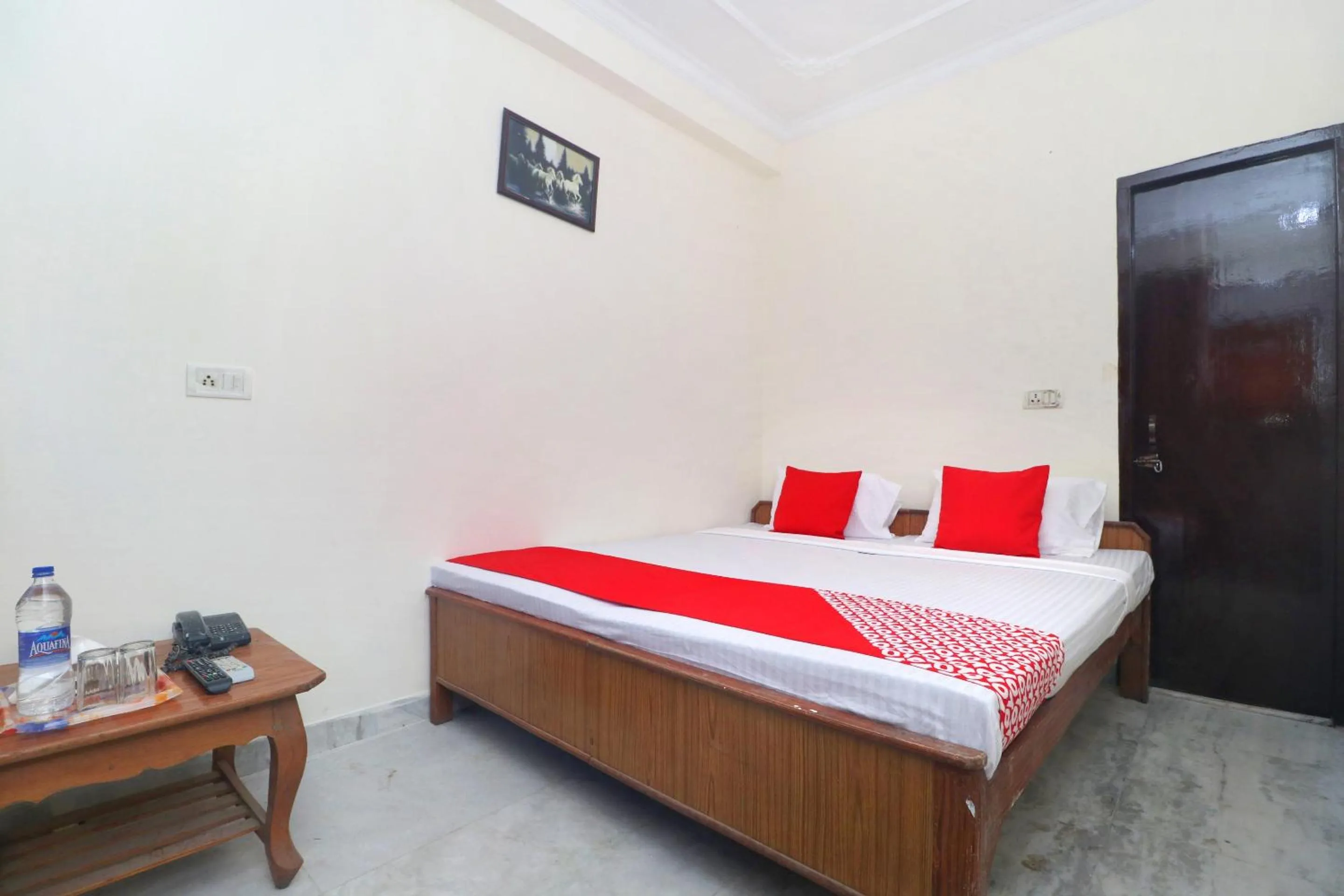 Bedroom in Hotel O Simran