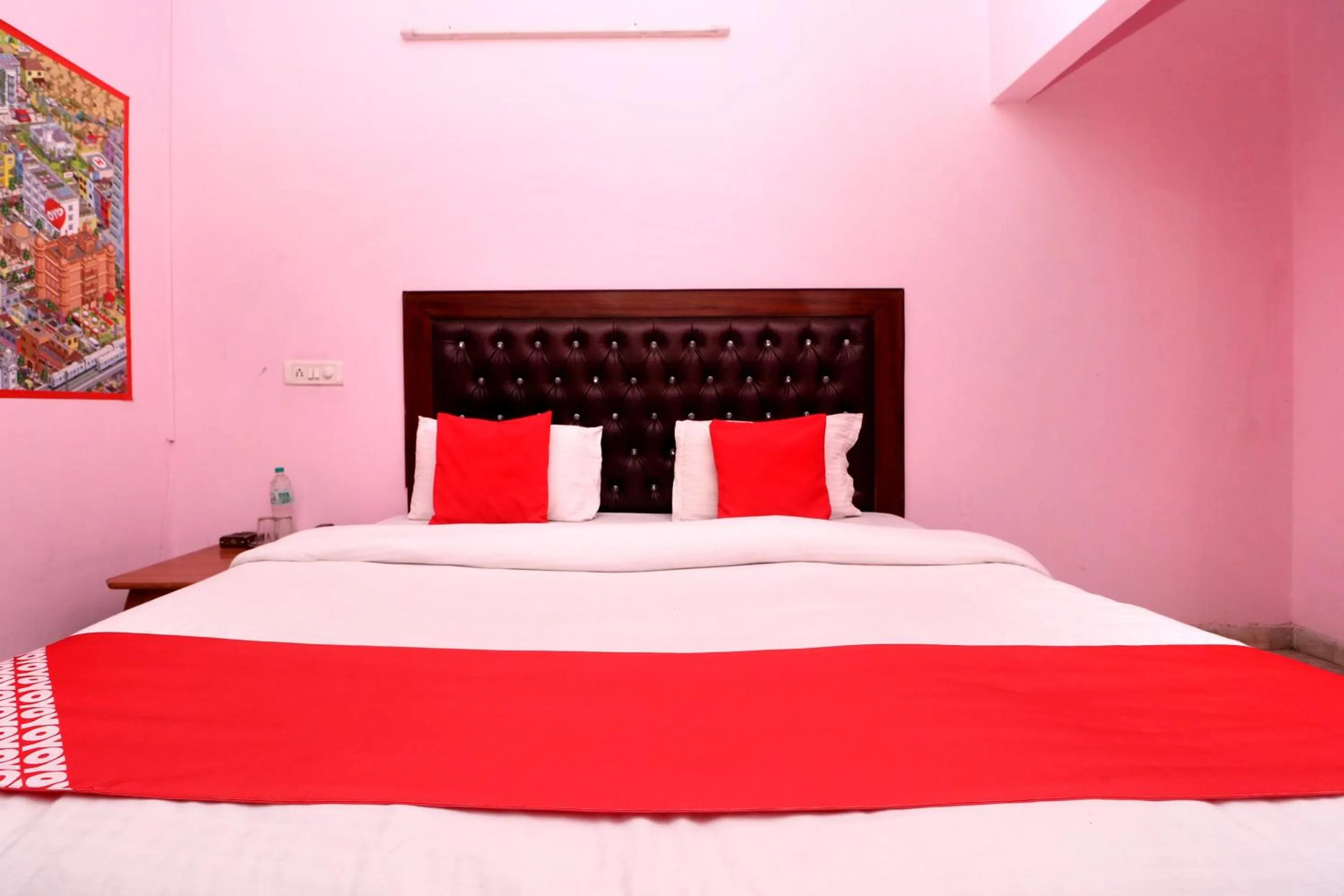 Bedroom in Hotel O Simran