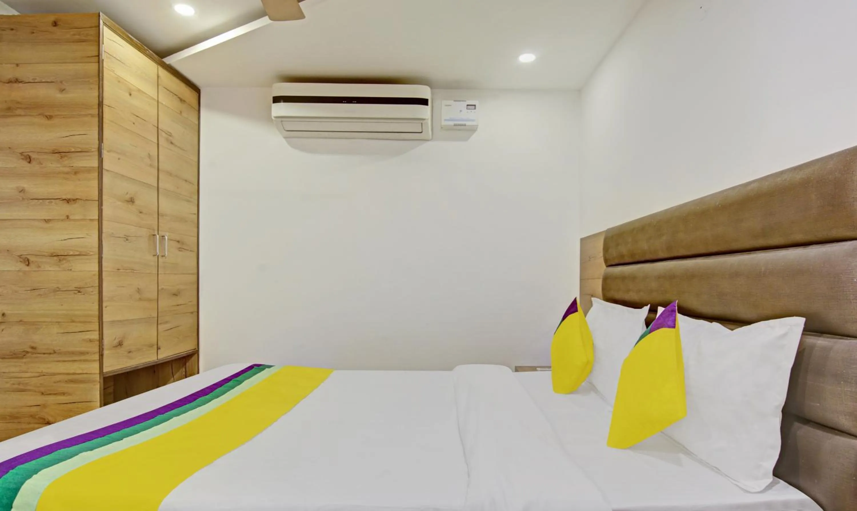 Bedroom, Bed in Itsy Hotels O3