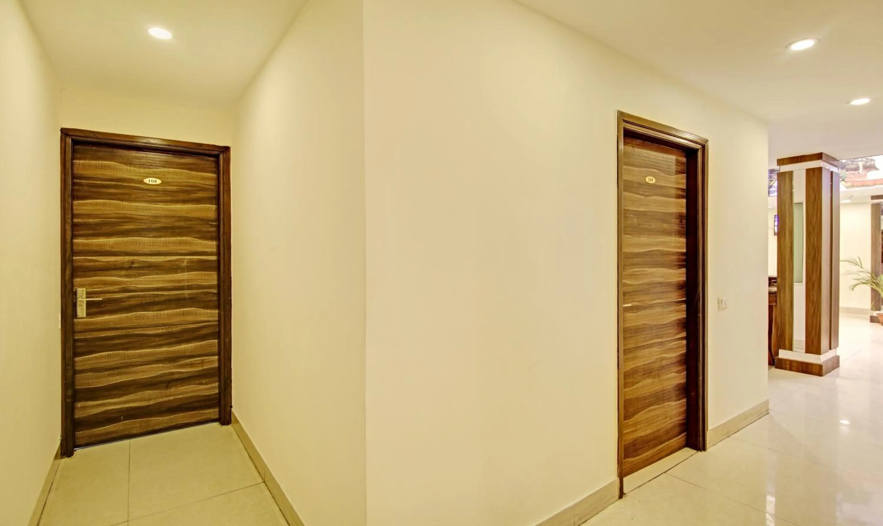 Lobby or reception in Itsy Hotels O3