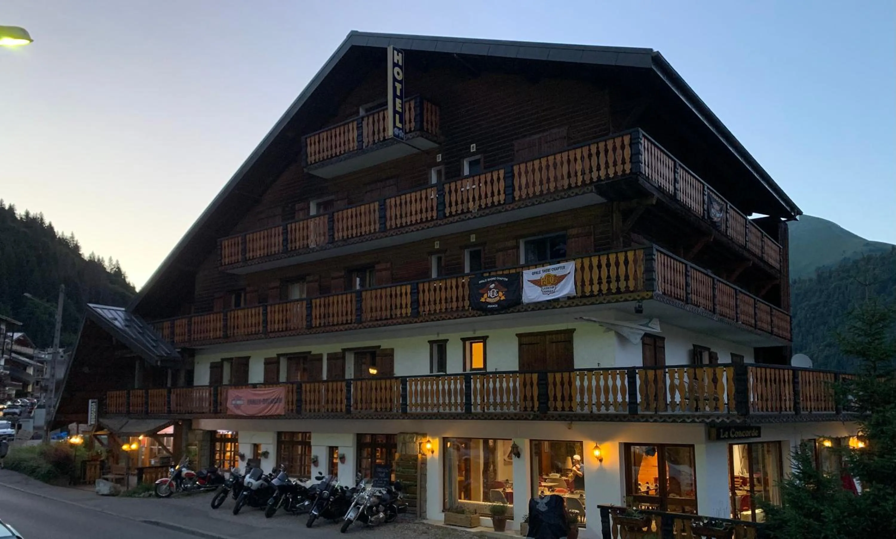 Property building in Hotel Le Concorde