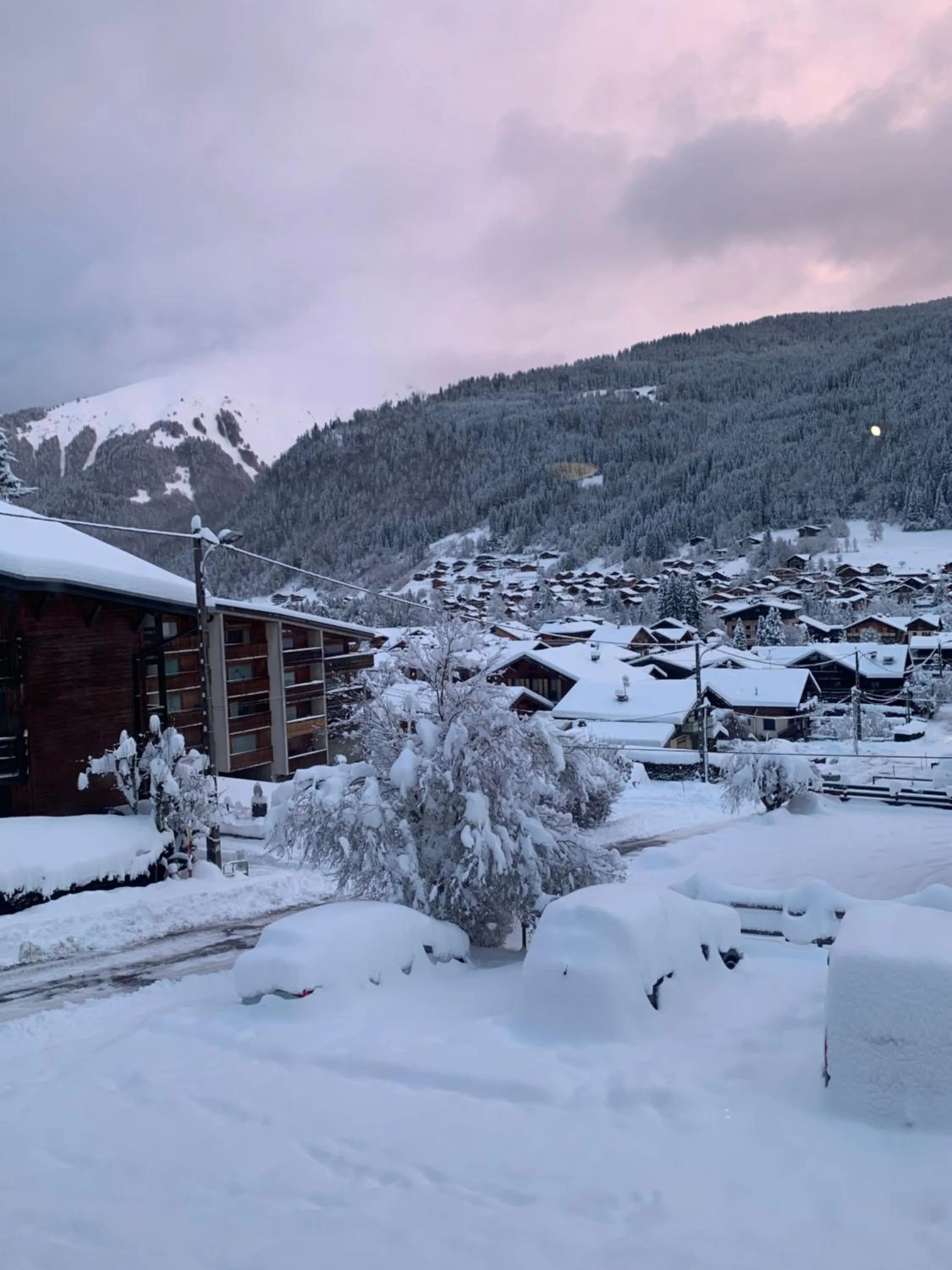 Parking in Hotel Le Concorde