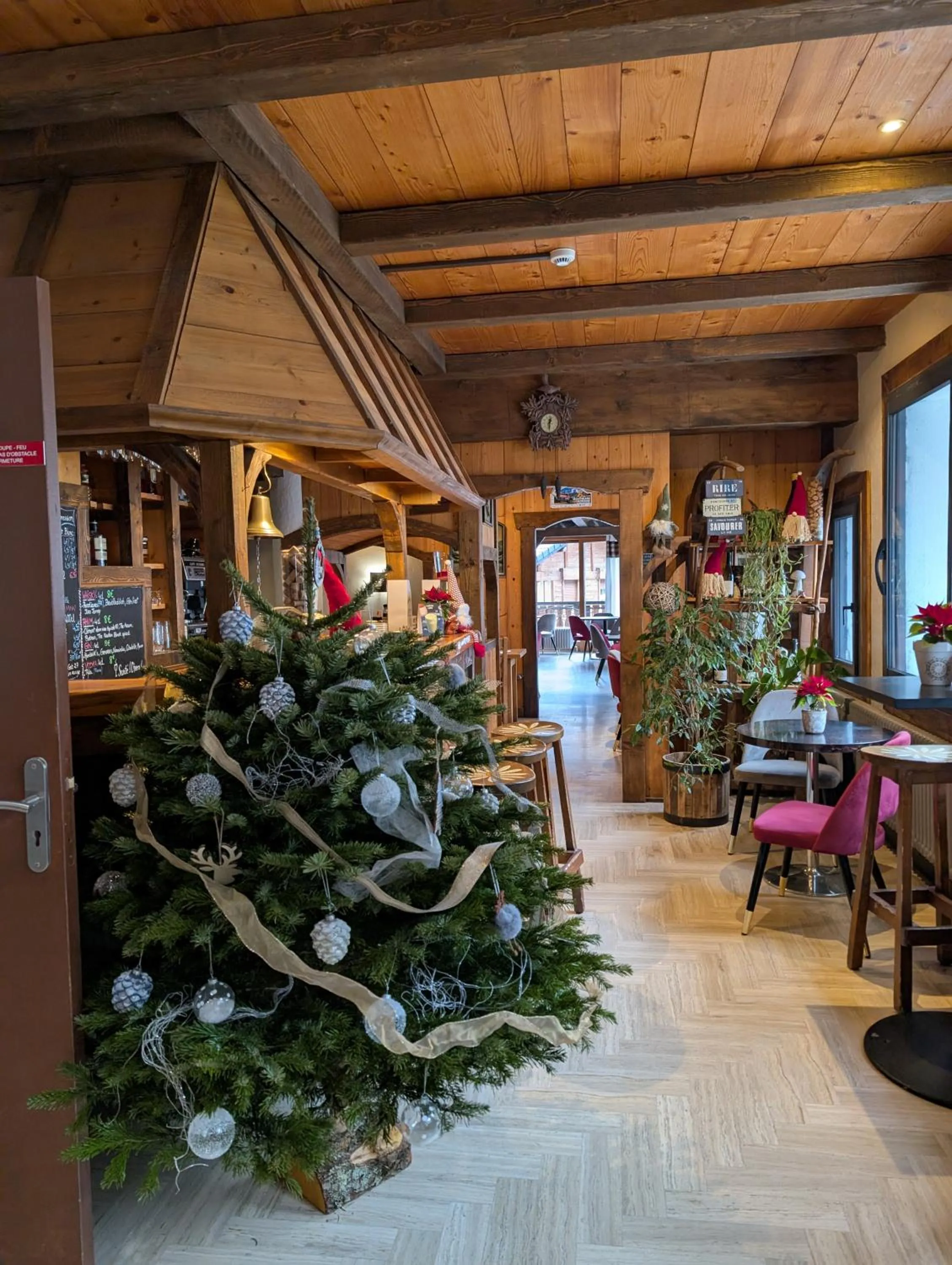 Lounge or bar in Hotel Le Concorde