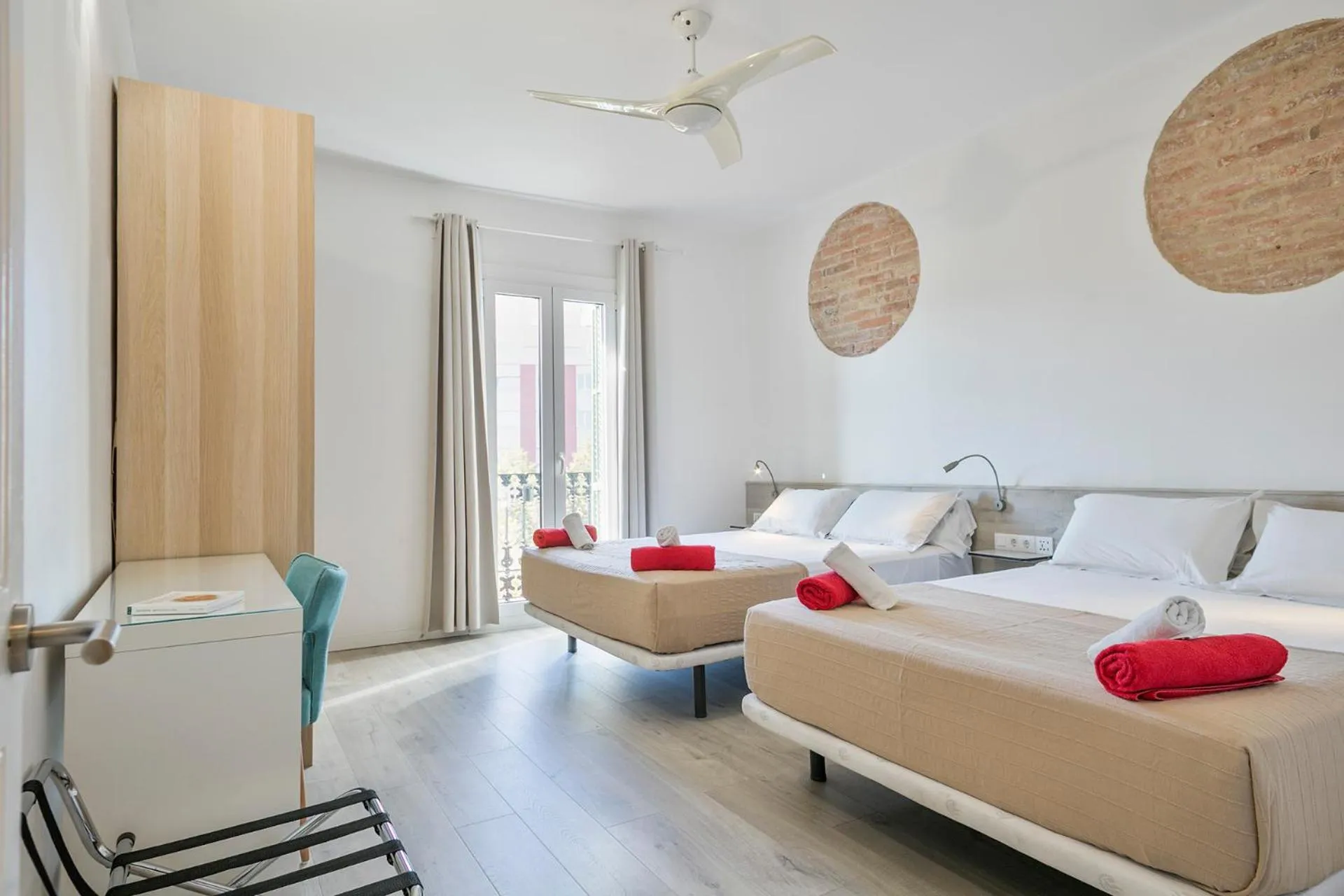 Bedroom, Bed in Stay Together Barcelona Apartments