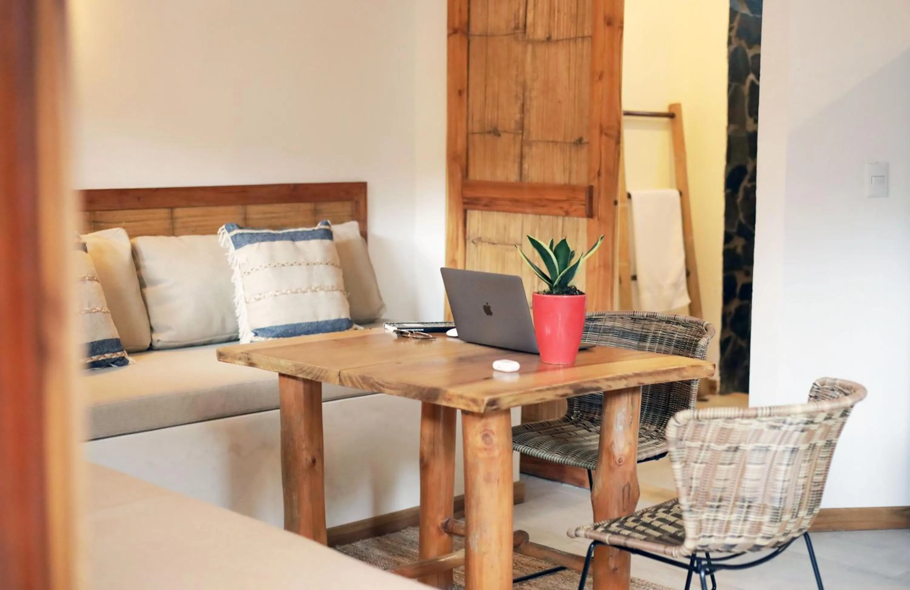 Living room in Outsite Santa Teresa Playa