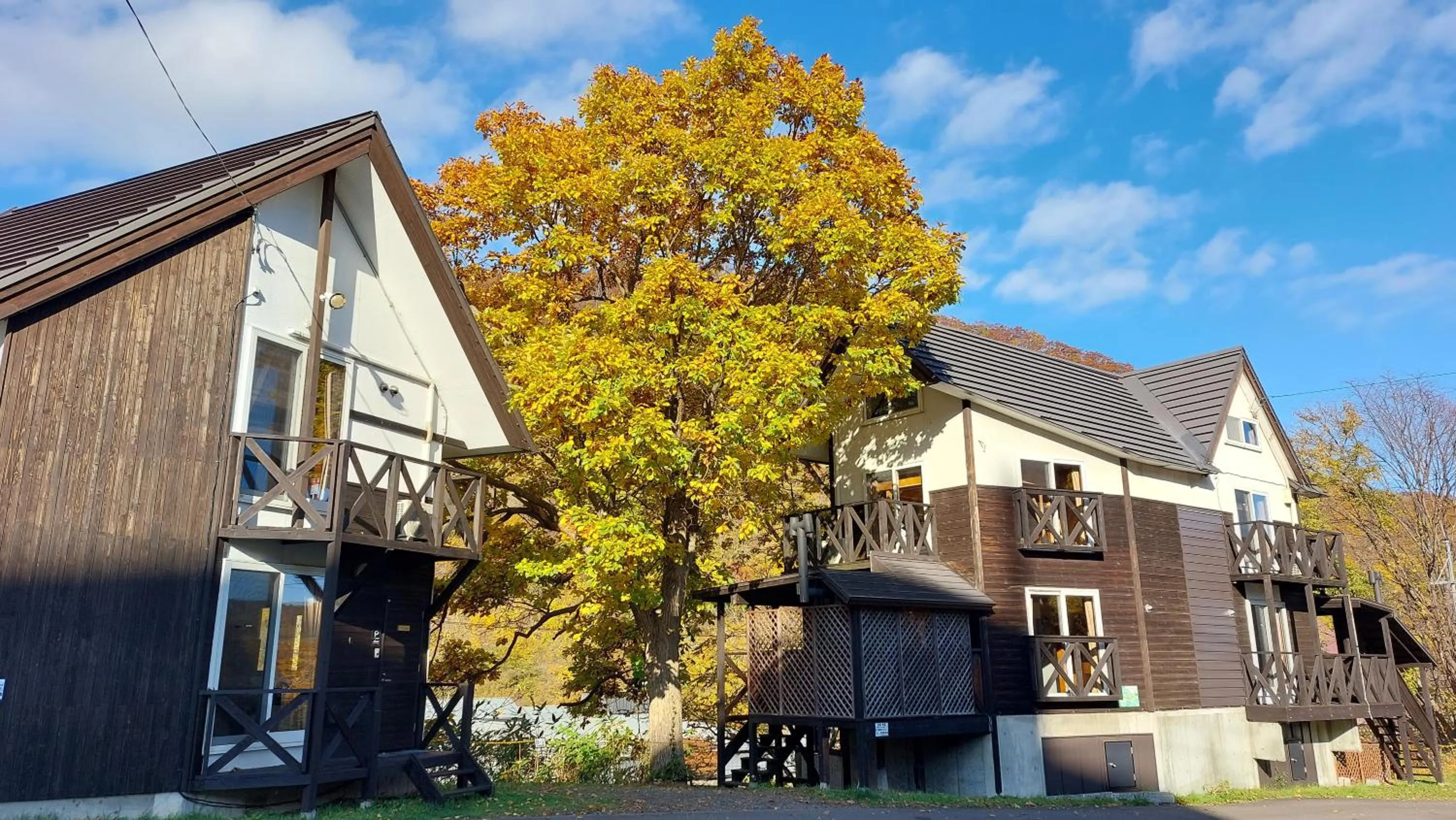 Property building in Winkel Village