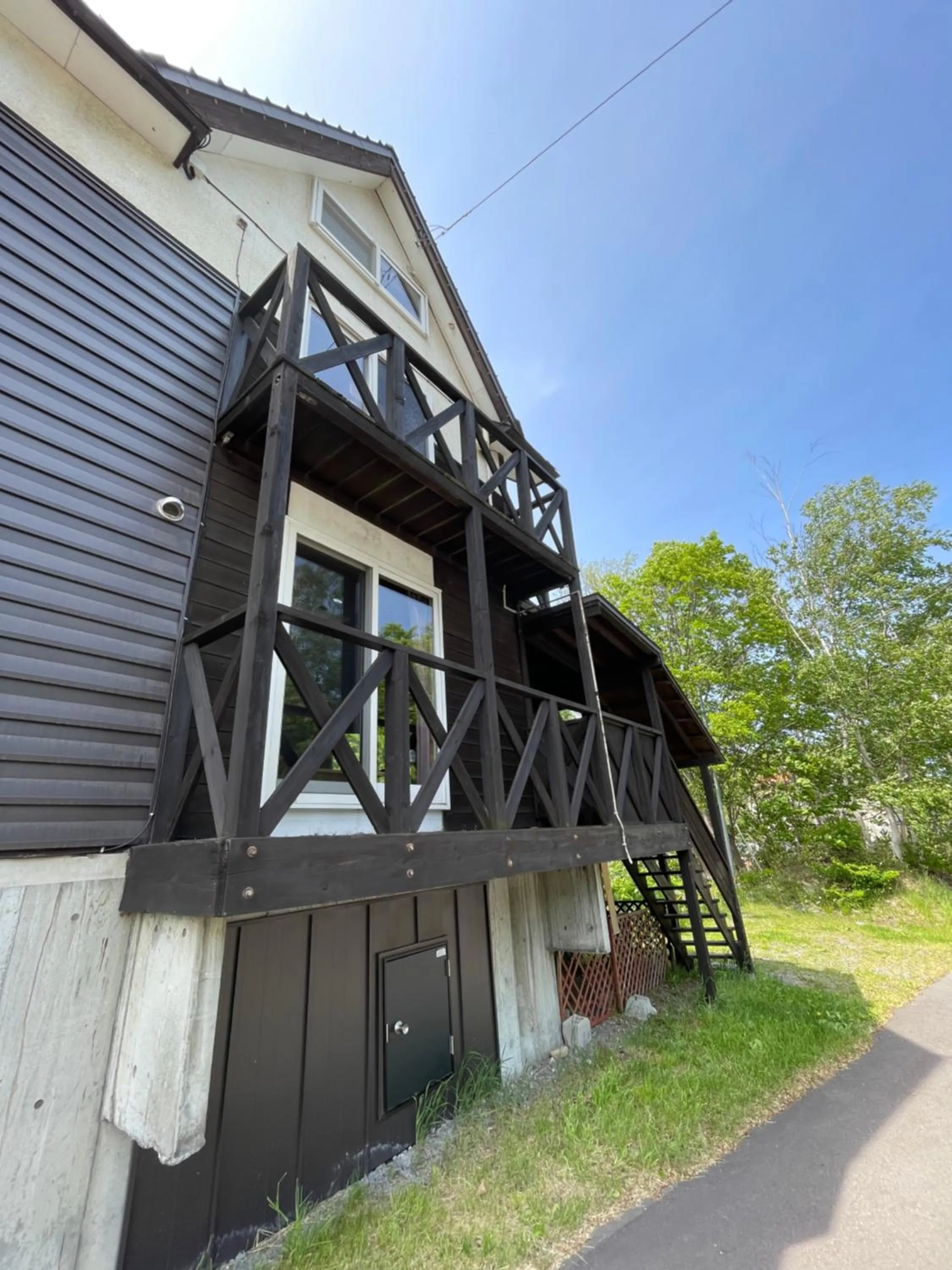 Property building in Winkel Village