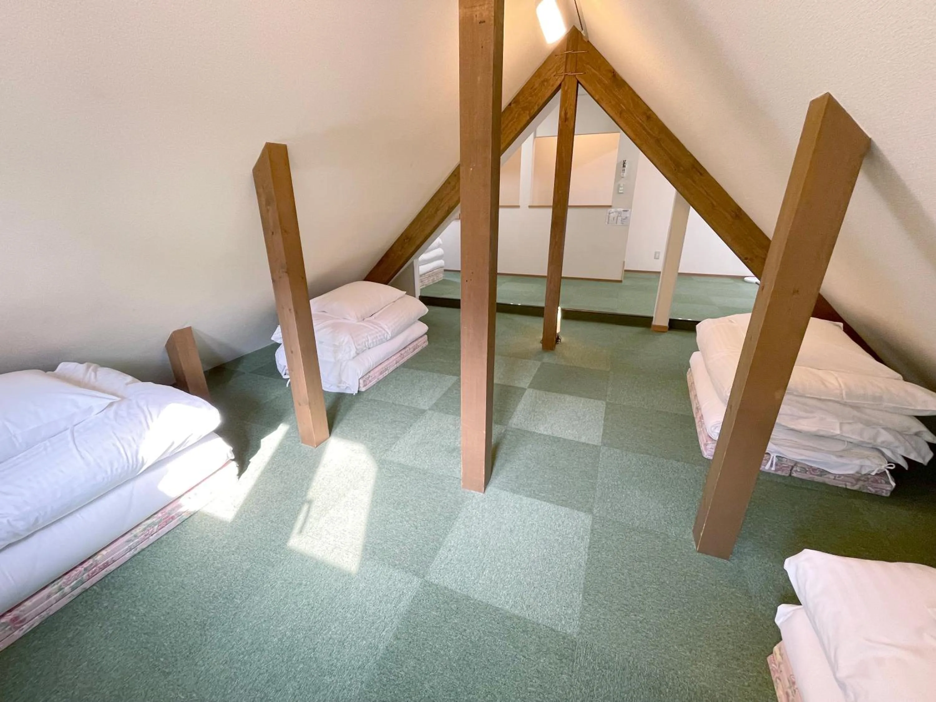 Bedroom, Bed in Winkel Village