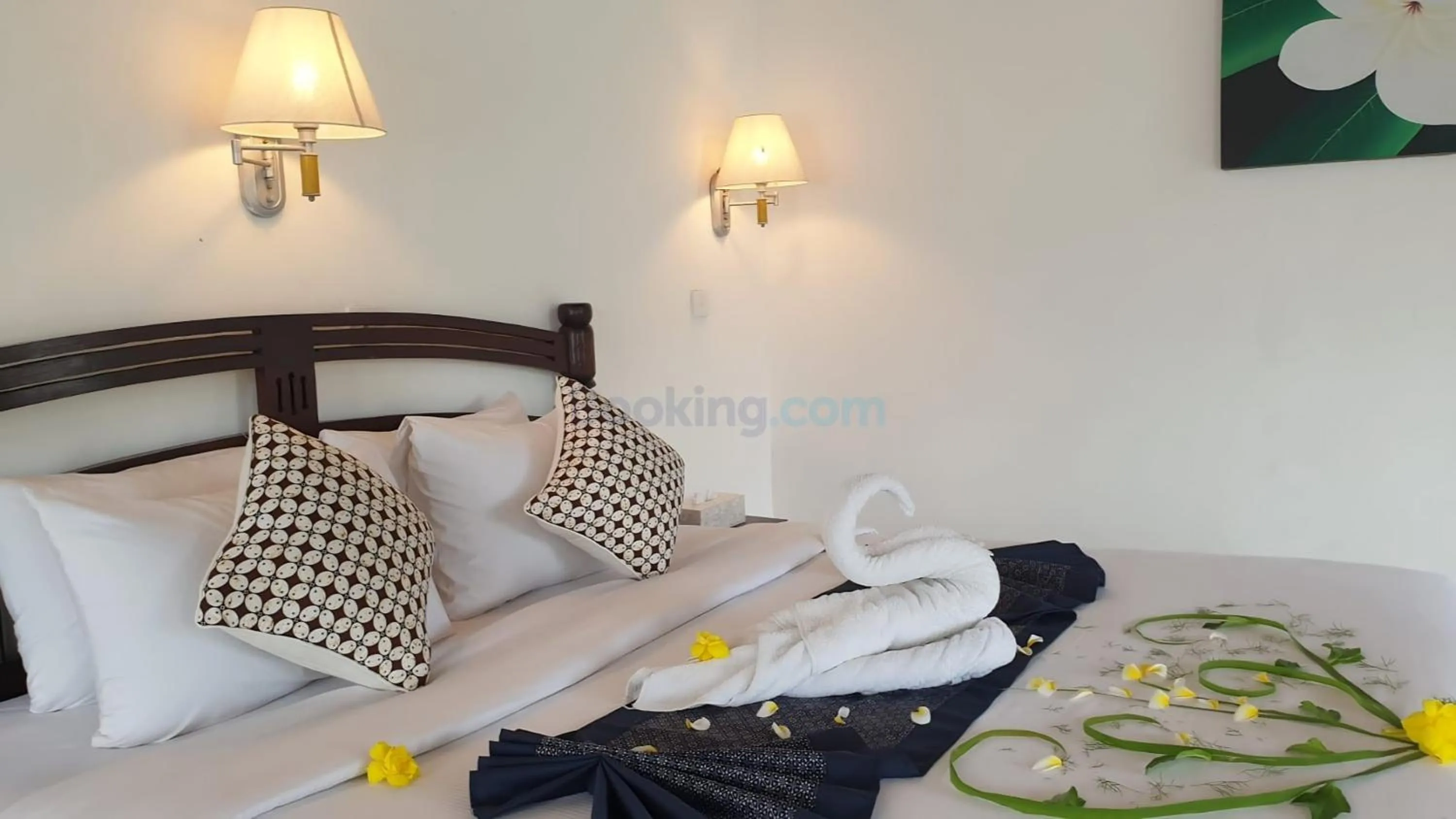 Bedroom, Bed in The Kanjeng Signature Sidemen