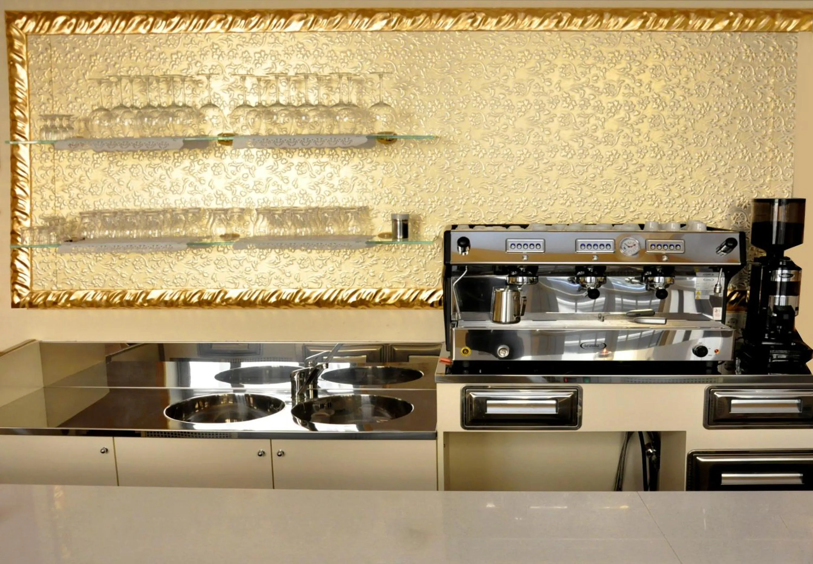 Lounge or bar in Hotel Bova