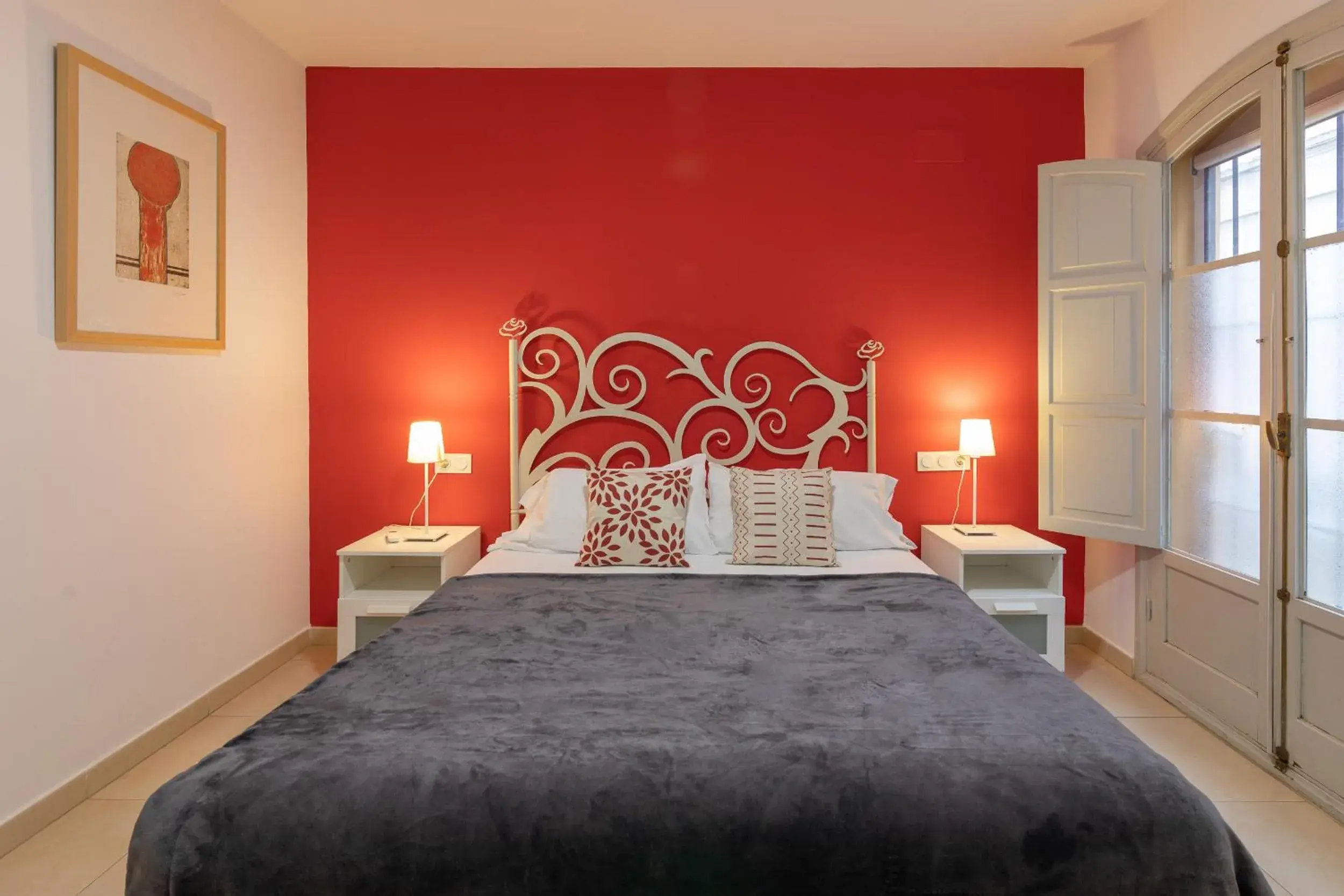 Apartment (2-4 Adults) in Reservaloen Plaza del Salvador Apartment (2-4 Adults) in Reservaloen Plaza del Salvador