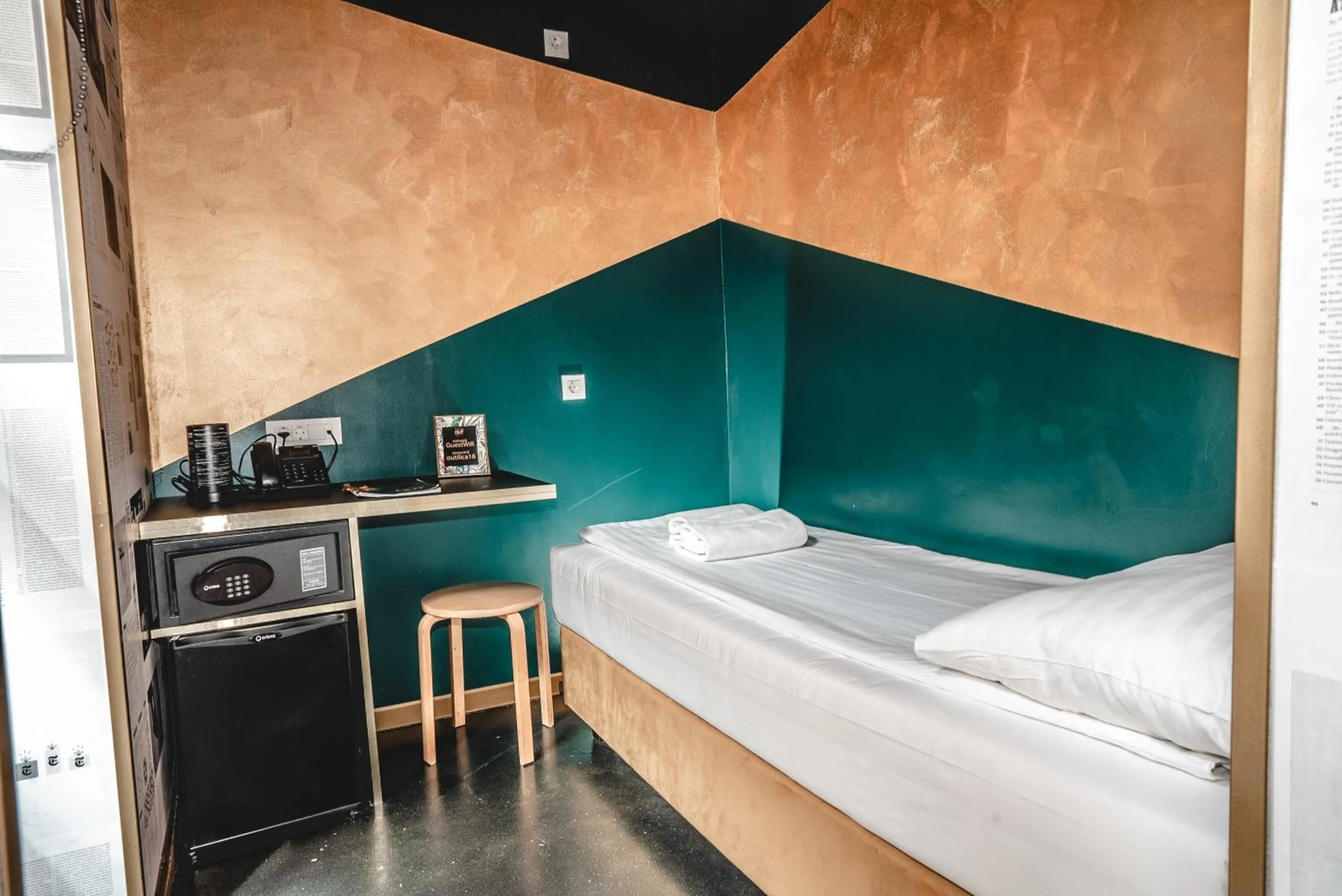 Bedroom, Bed in Chillout Hostel Zagreb