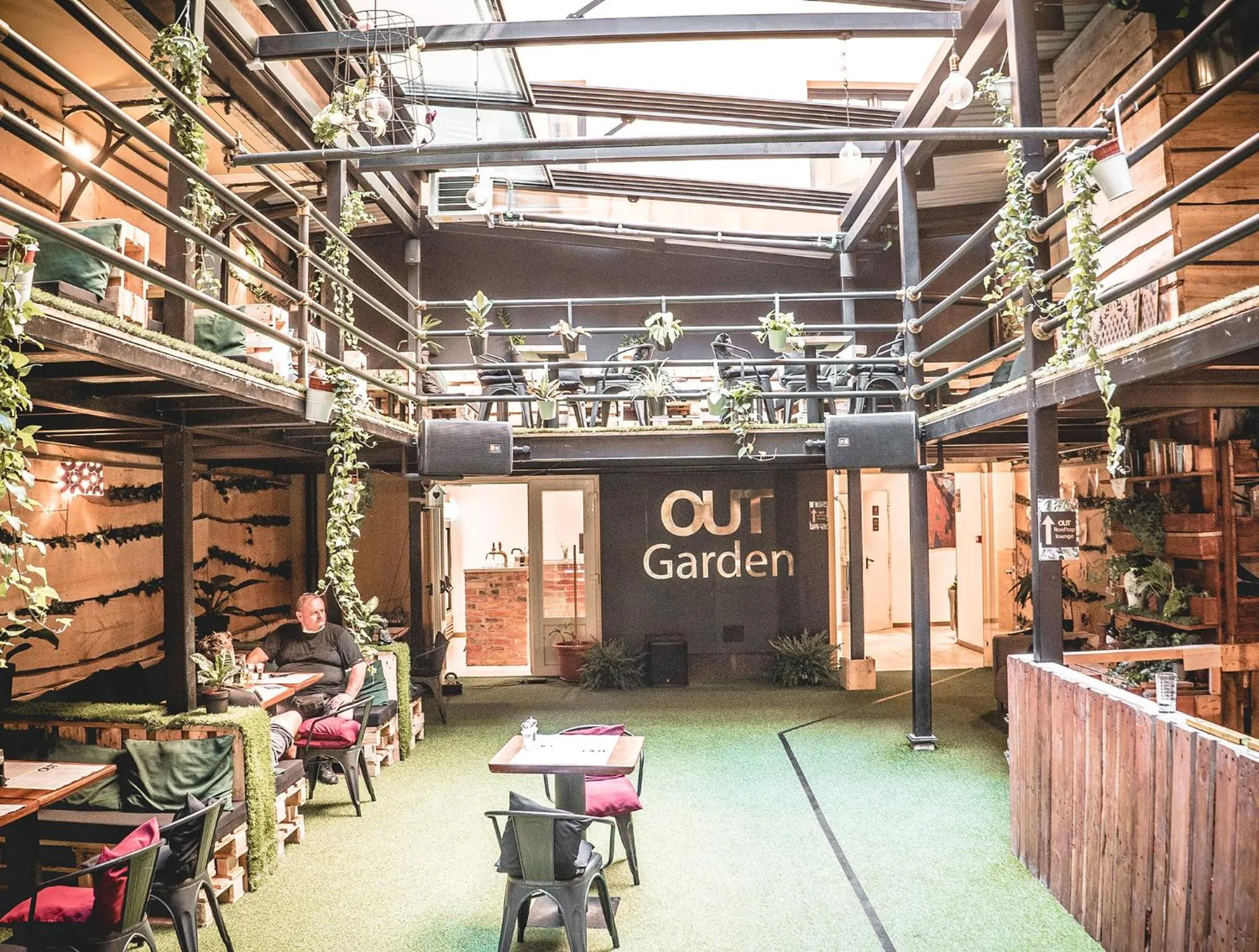 Restaurant/places to eat in Chillout Hostel Zagreb