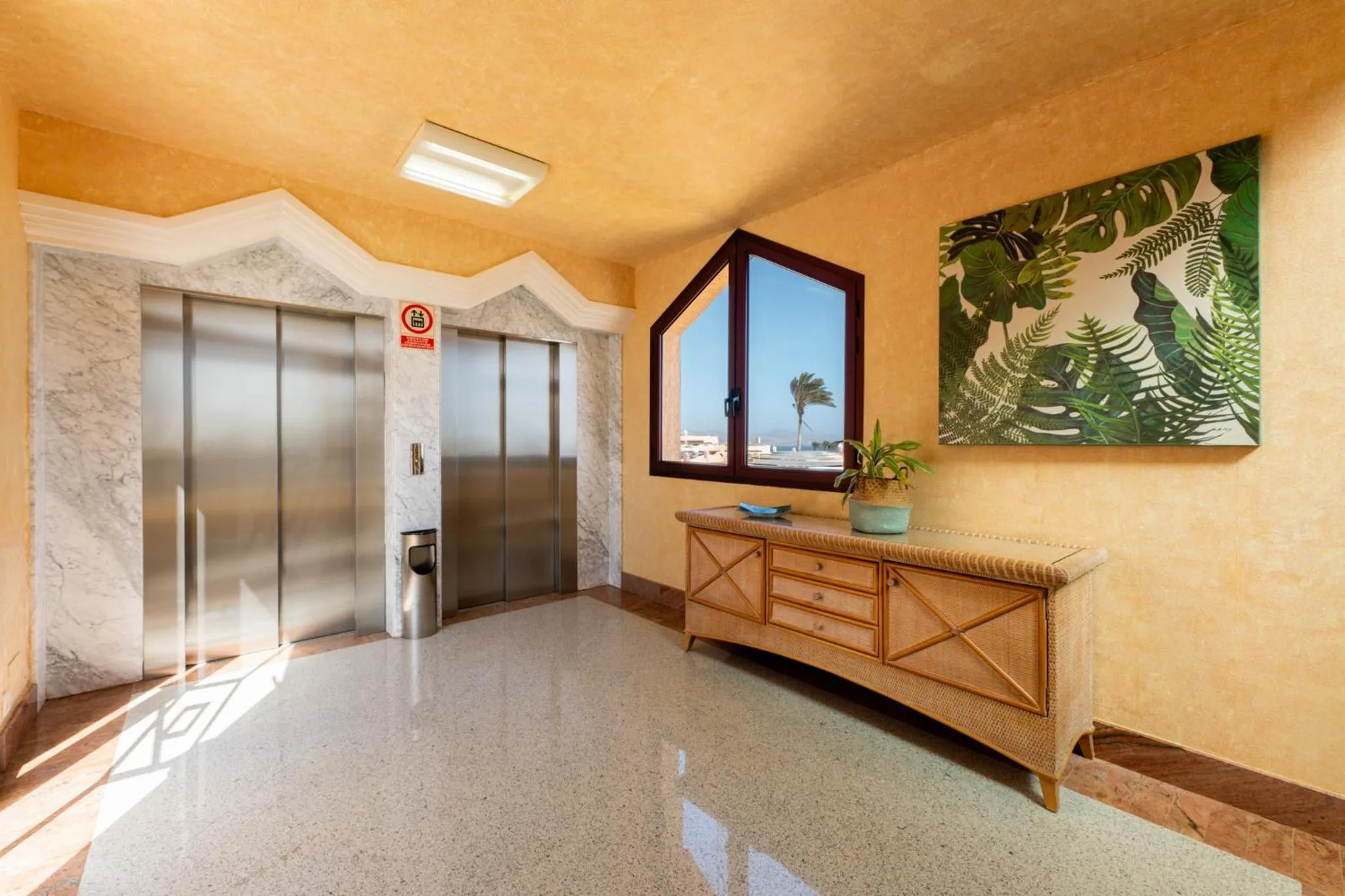 elevator in Hotel Esmeralda Maris by LIVVO