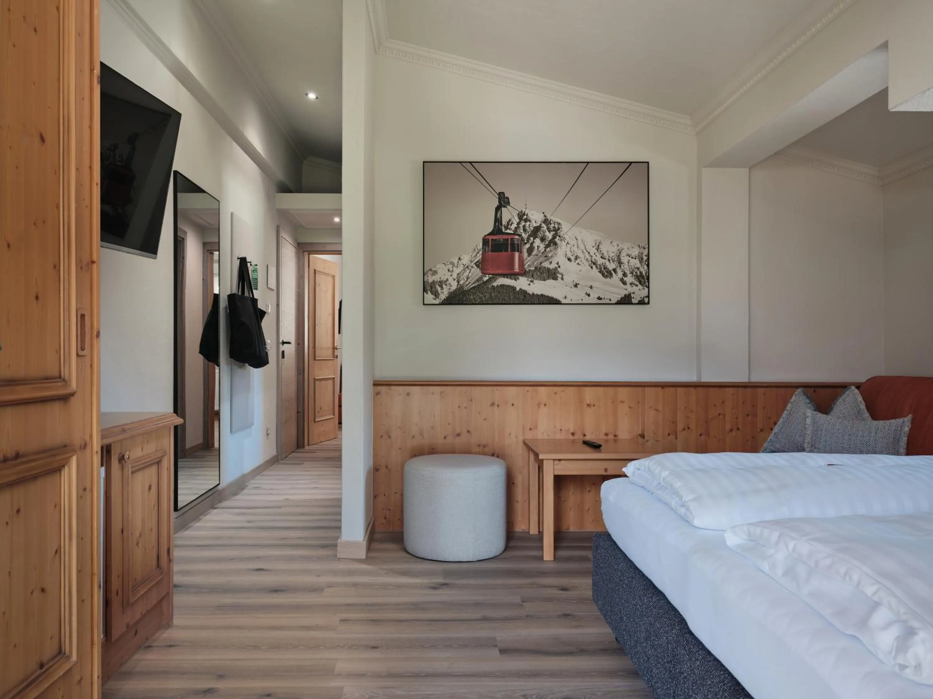 Family Room in Hotel Garni Pinzgau, Fabian Hüttl