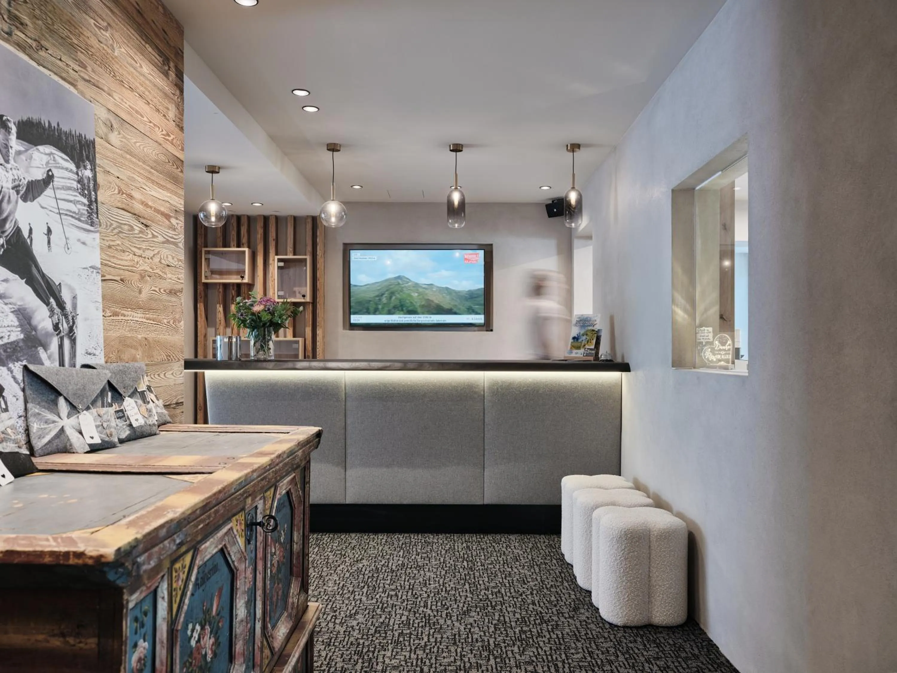 Lobby or reception in Hotel Garni Pinzgau, Fabian Hüttl