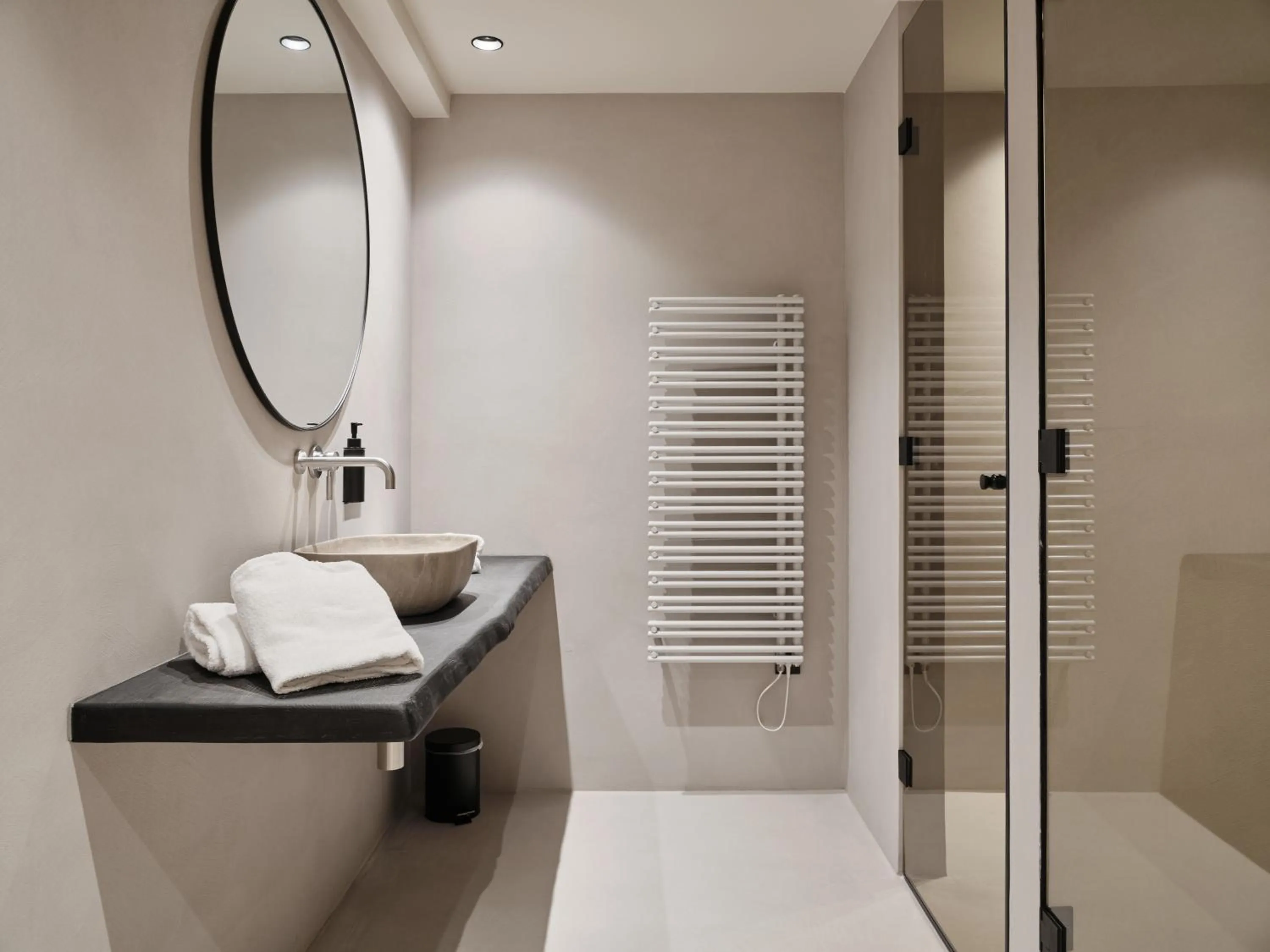 Bathroom in Hotel Garni Pinzgau, Fabian Hüttl