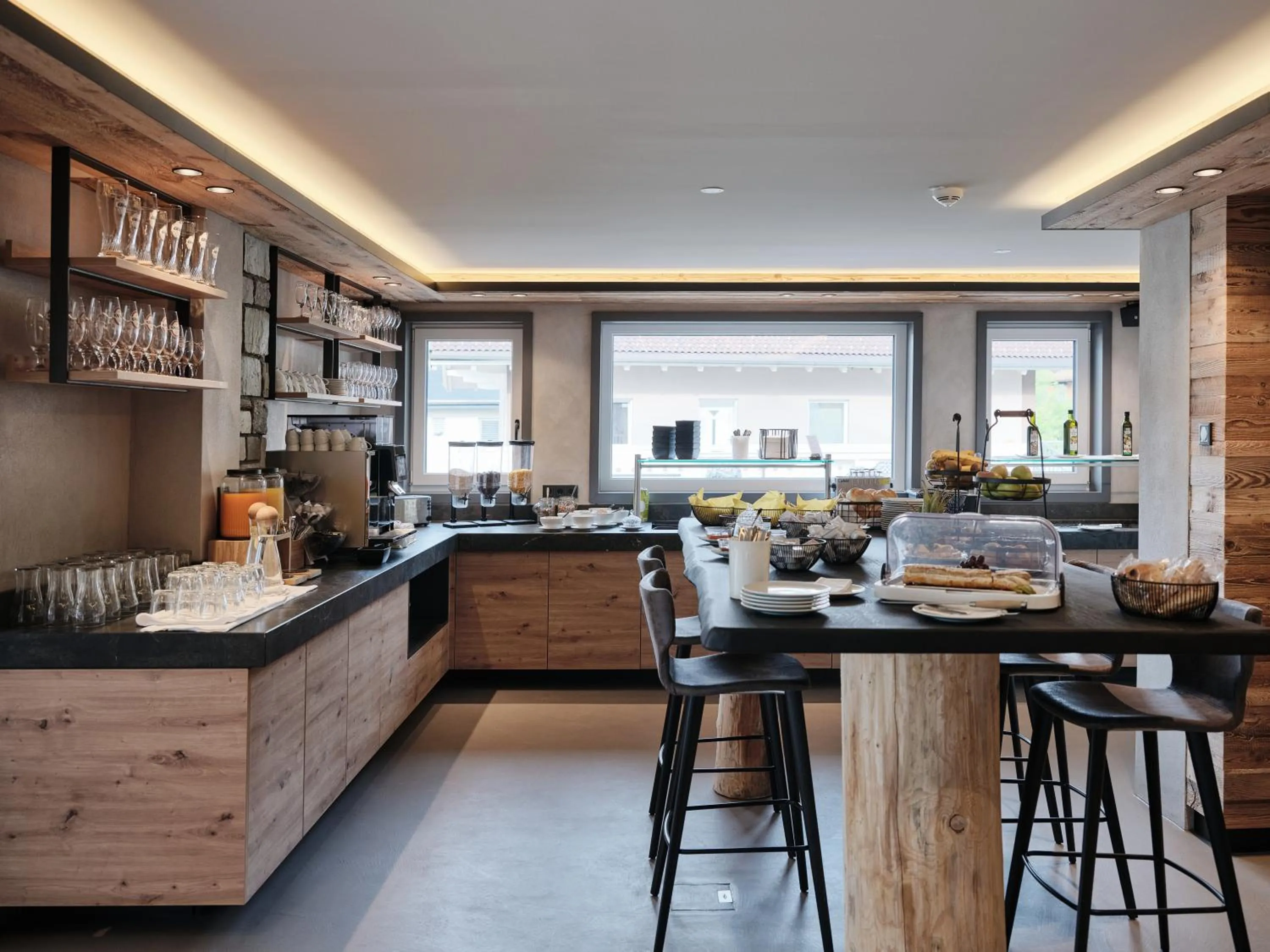 Coffee/tea facilities in Hotel Garni Pinzgau, Fabian Hüttl